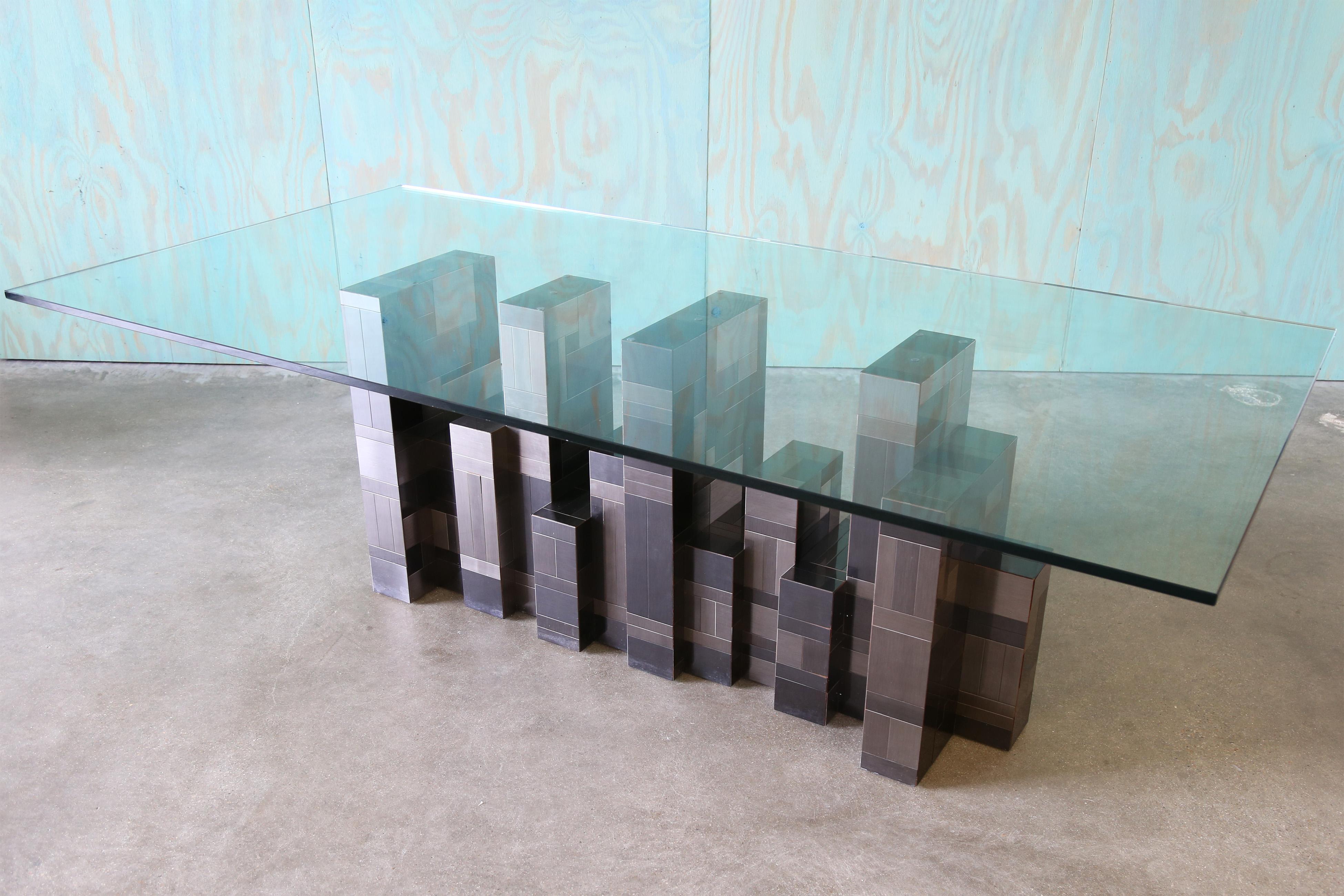 Mid-Century Modern Monumental Paul Evans Gunmetal Cityscape Dining Table Mid Century Modern en vente