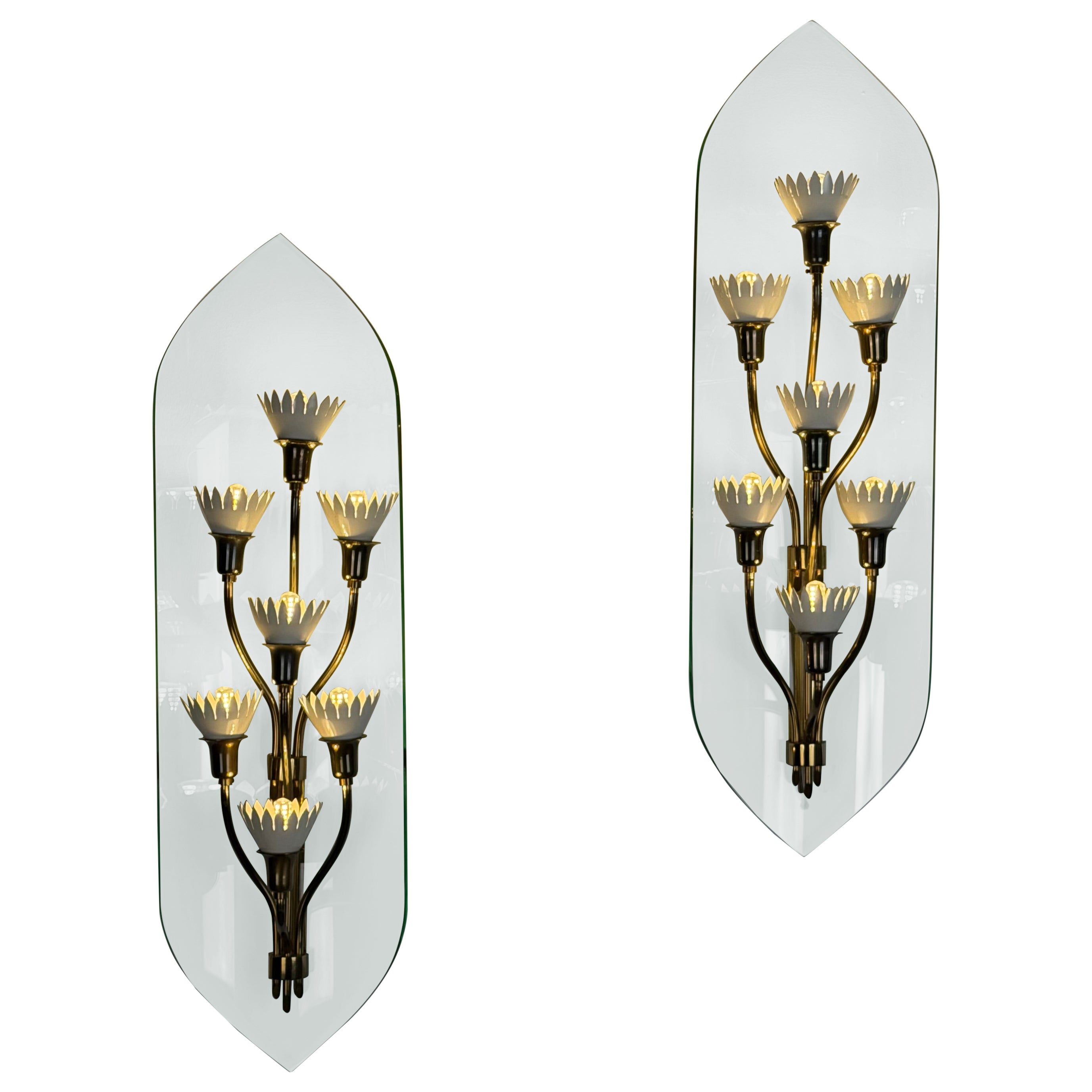 Monumental Pietro Chiesa for Fontana Arte Rare 7-Light Glass Sconces, 1950s