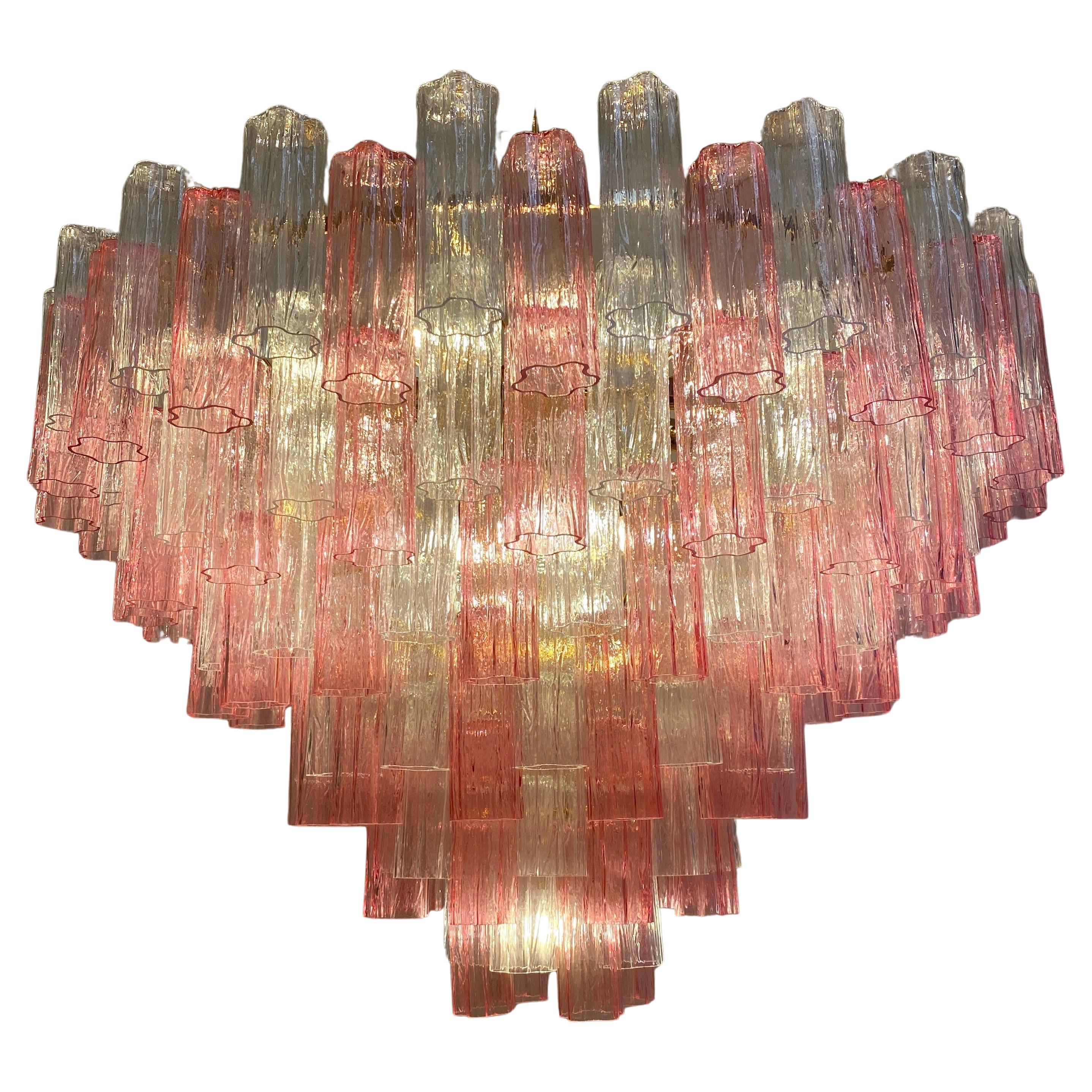 Monumental lustre ou plafonnier Tronchi en verre de Murano rose et transparent