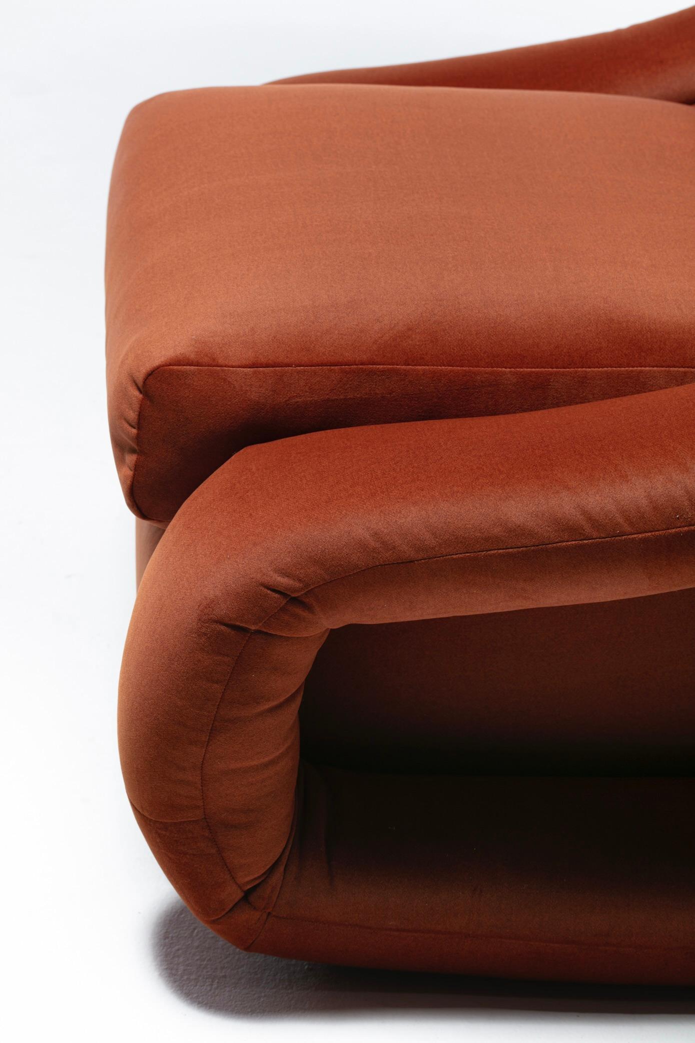 Paire monumentale de chaises longues Weiman en tissu orange Marmalade en vente 9