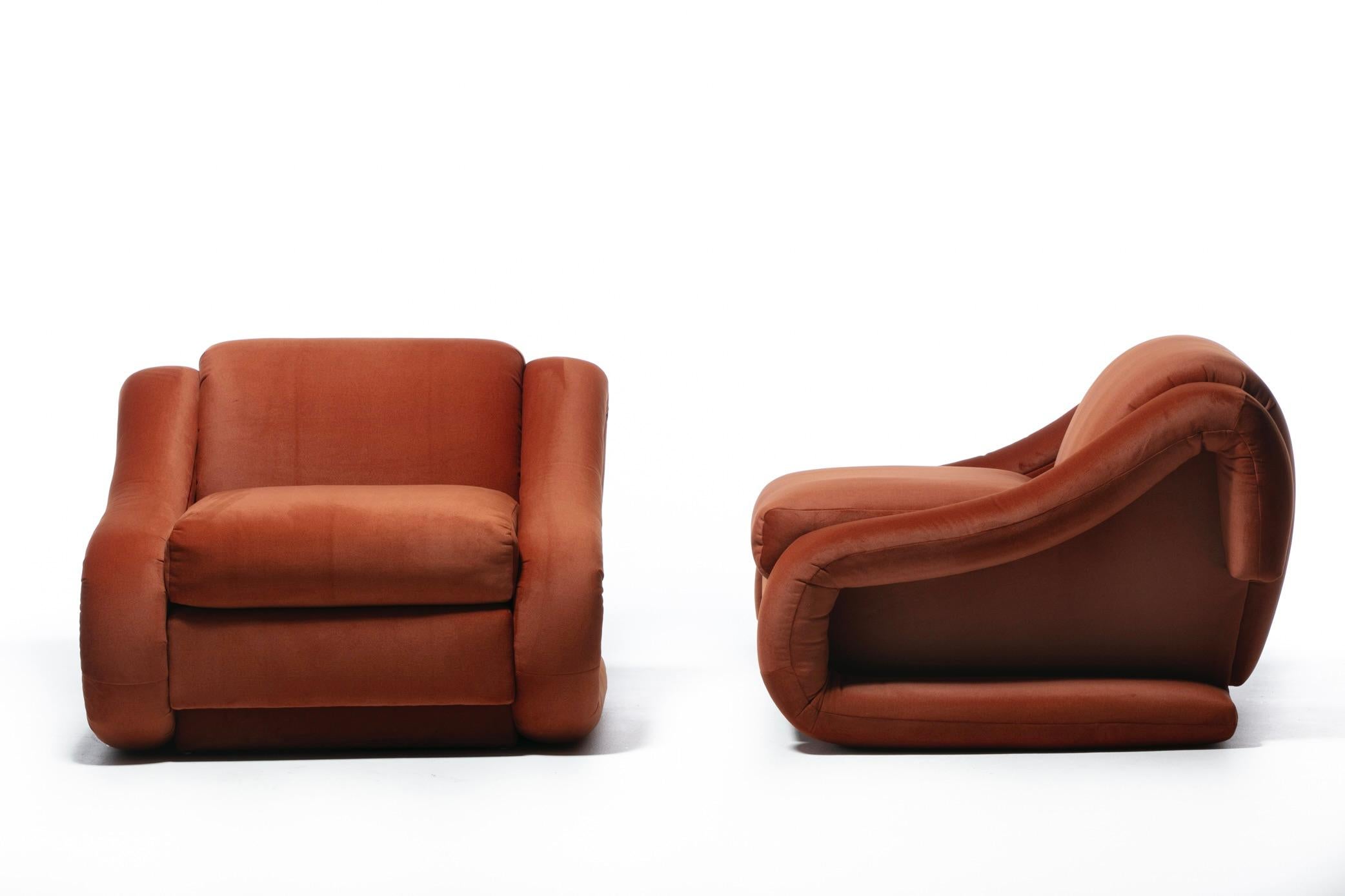 Monumental Post Modern Pair of Weiman Lounge Chairs in Marmalade Orange Fabric In Good Condition For Sale In Saint Louis, MO