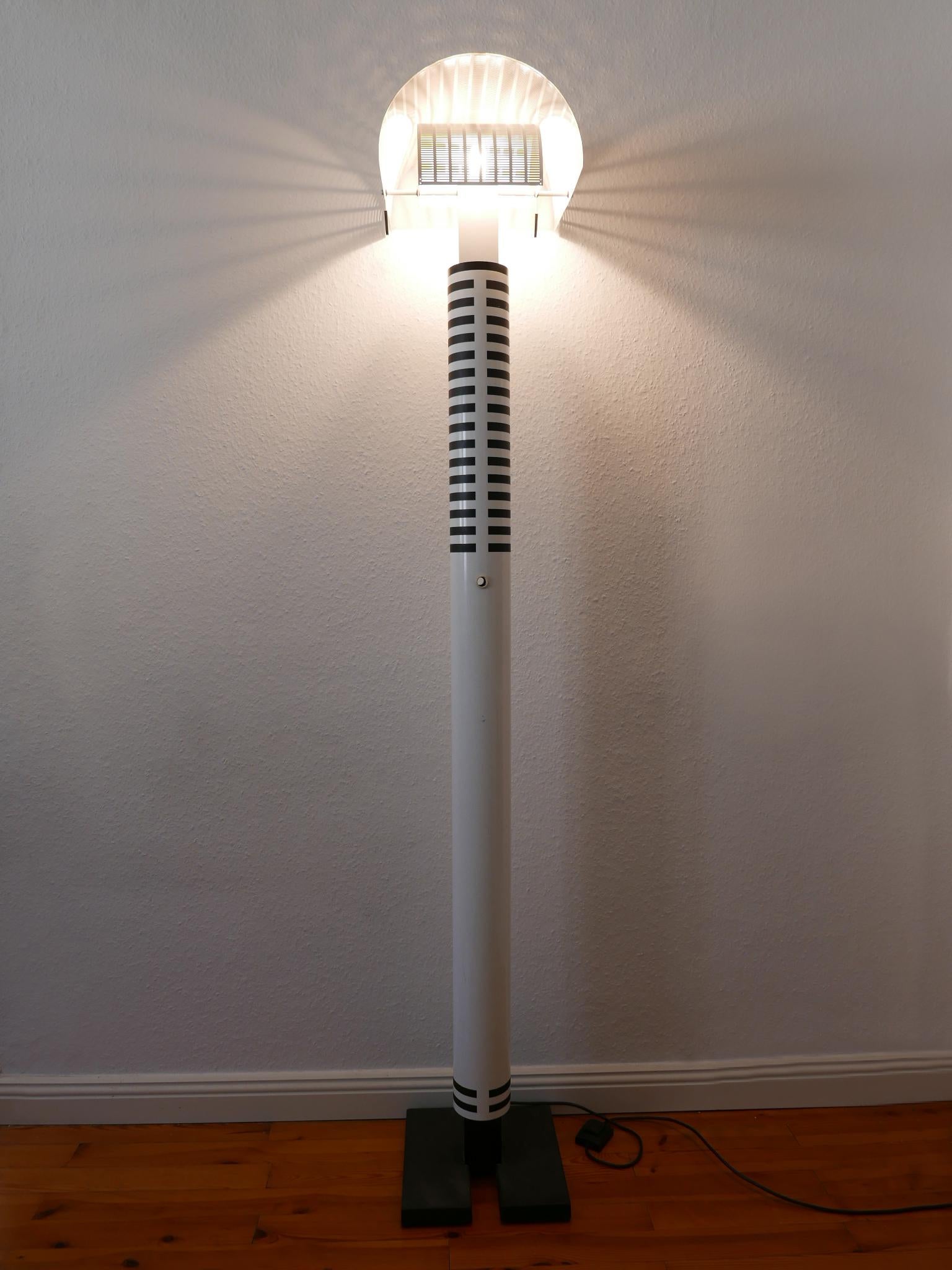 Monumentale postmoderne Stehlampe „Shogun“ von Mario Botta für Artemide, Italien 1980er Jahre (Gegossen) im Angebot