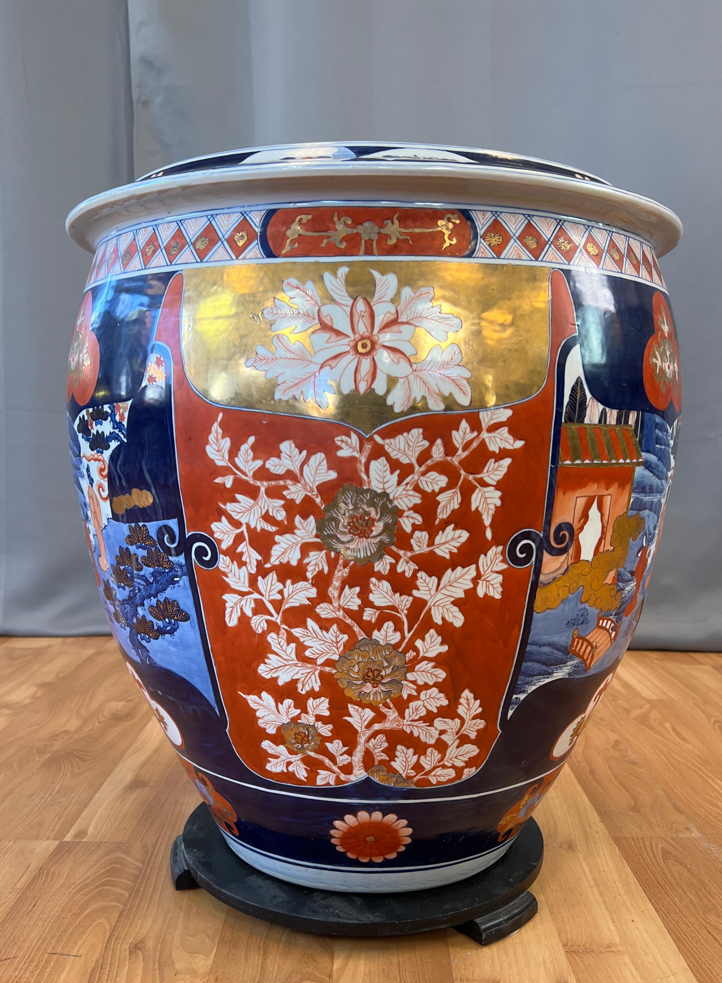Monumental Pre 1920 Japanese Imaxi Jardiniere  In Good Condition For Sale In San Francisco, CA