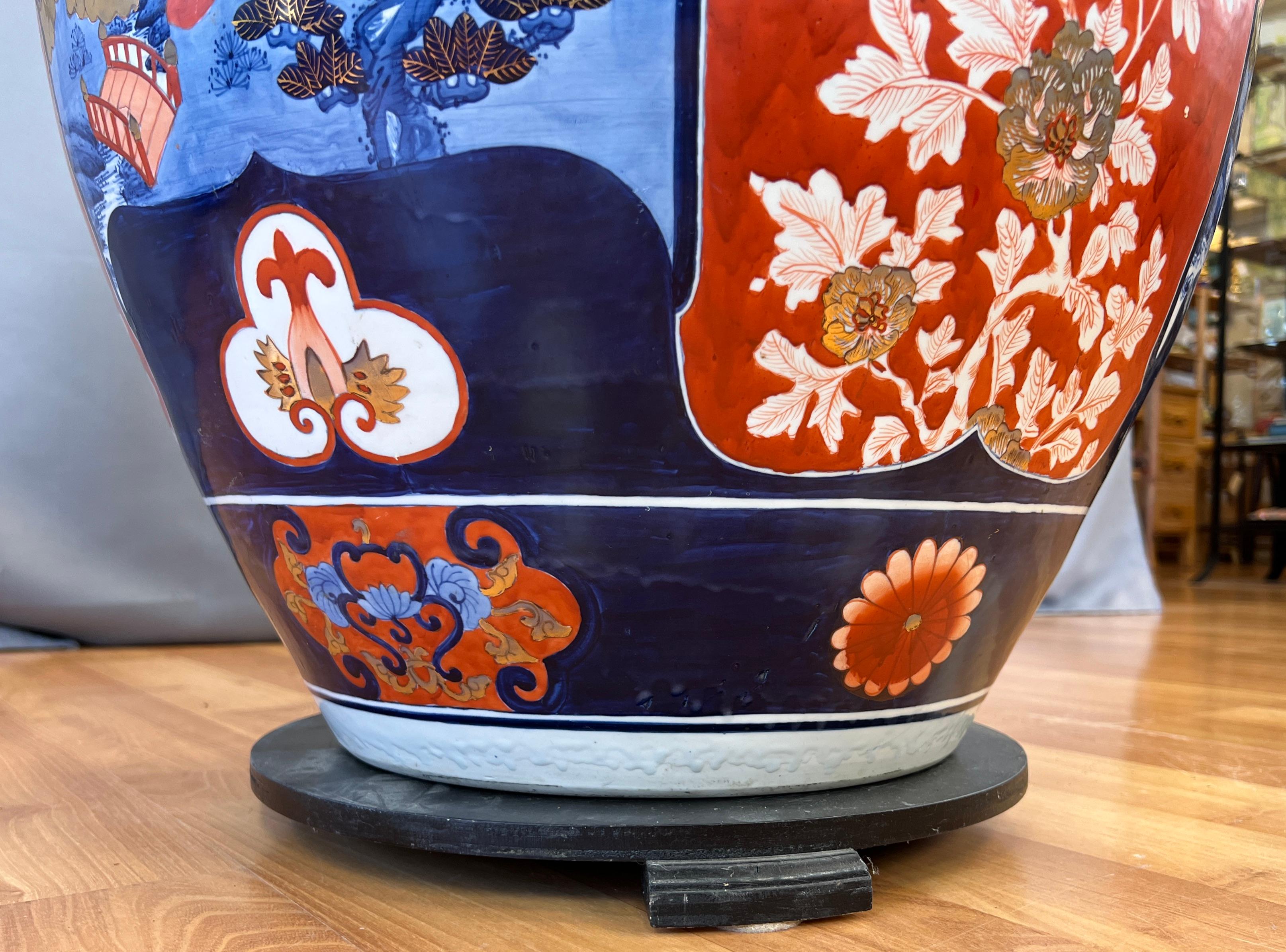 Monumental Pre 1920 Japanese Imaxi Jardiniere For Sale 1