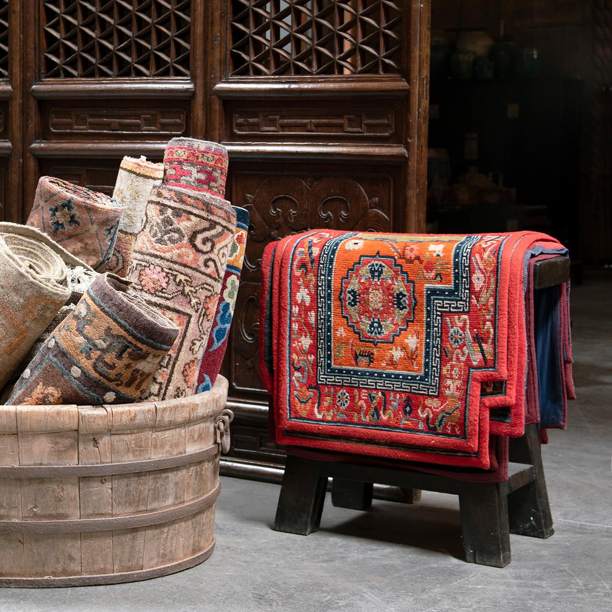 Bañera china provincial monumental, c. 1800 Rústico en venta