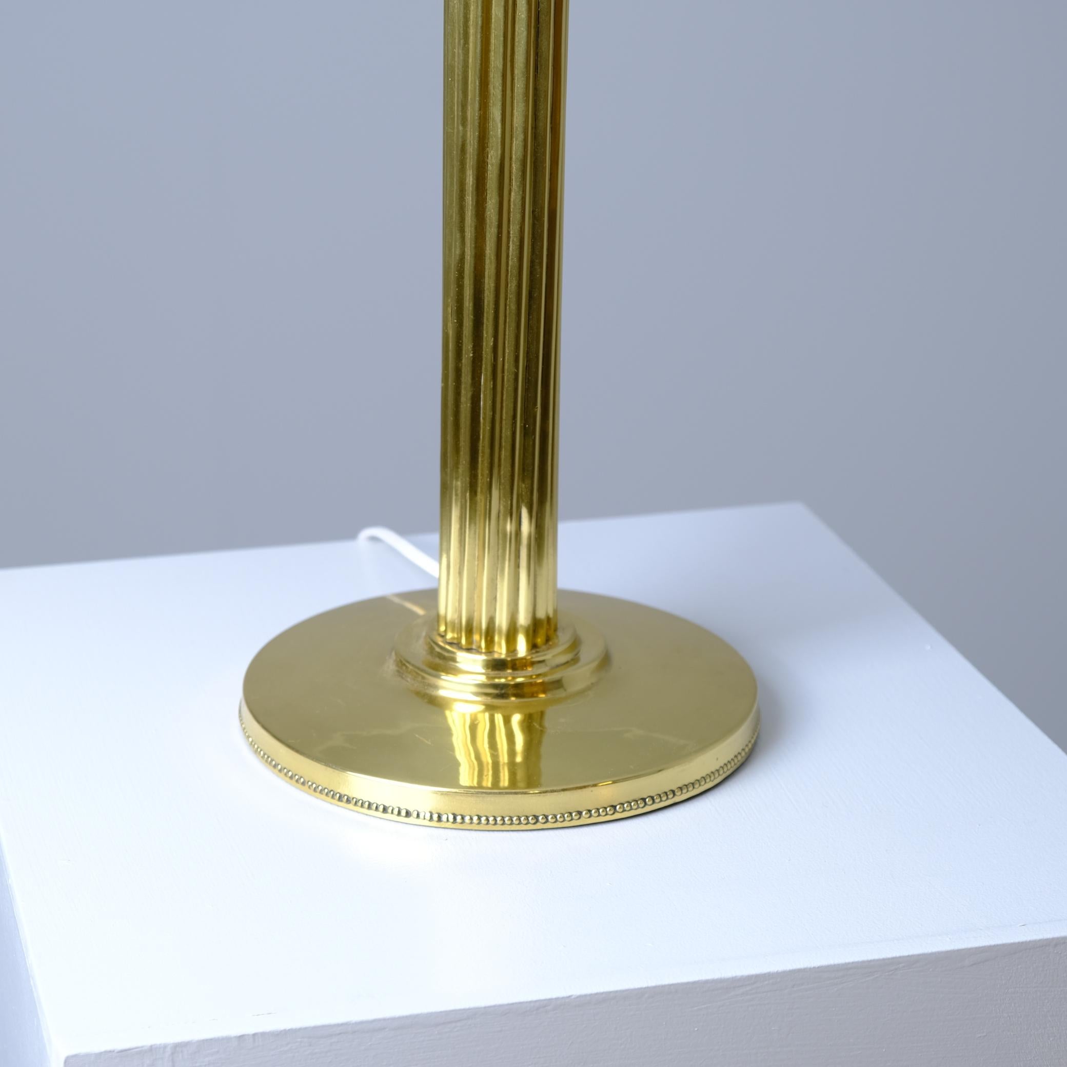 Monumentale & seltene Tischlampe des Architekten Eino Schroderus, Koru Oy Finnland 1920er Jahre (Frühes 20. Jahrhundert) im Angebot