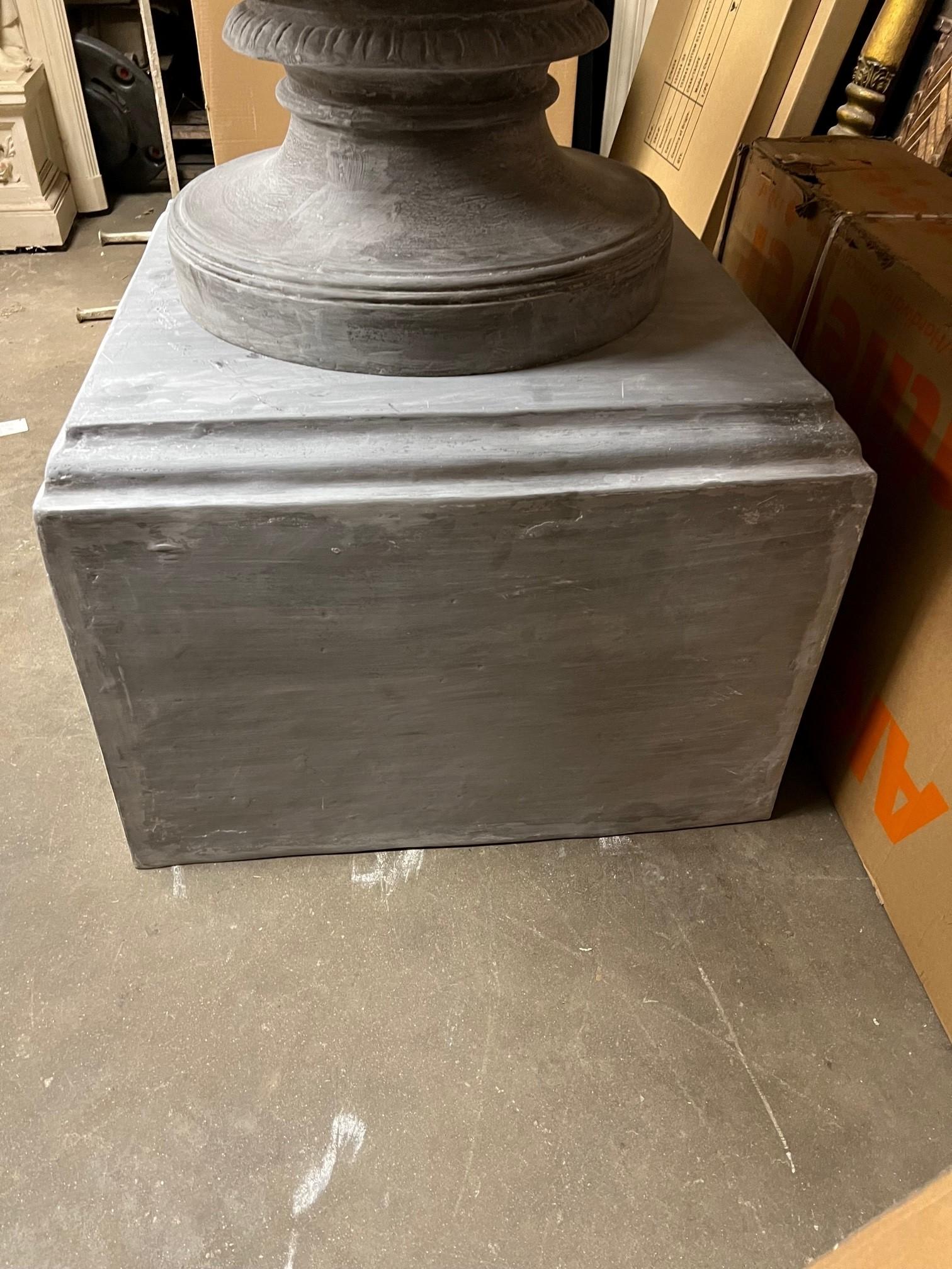 Monumental Reproduction Fiberglass Urn with Large Handles on a Pedestal  For Sale 9