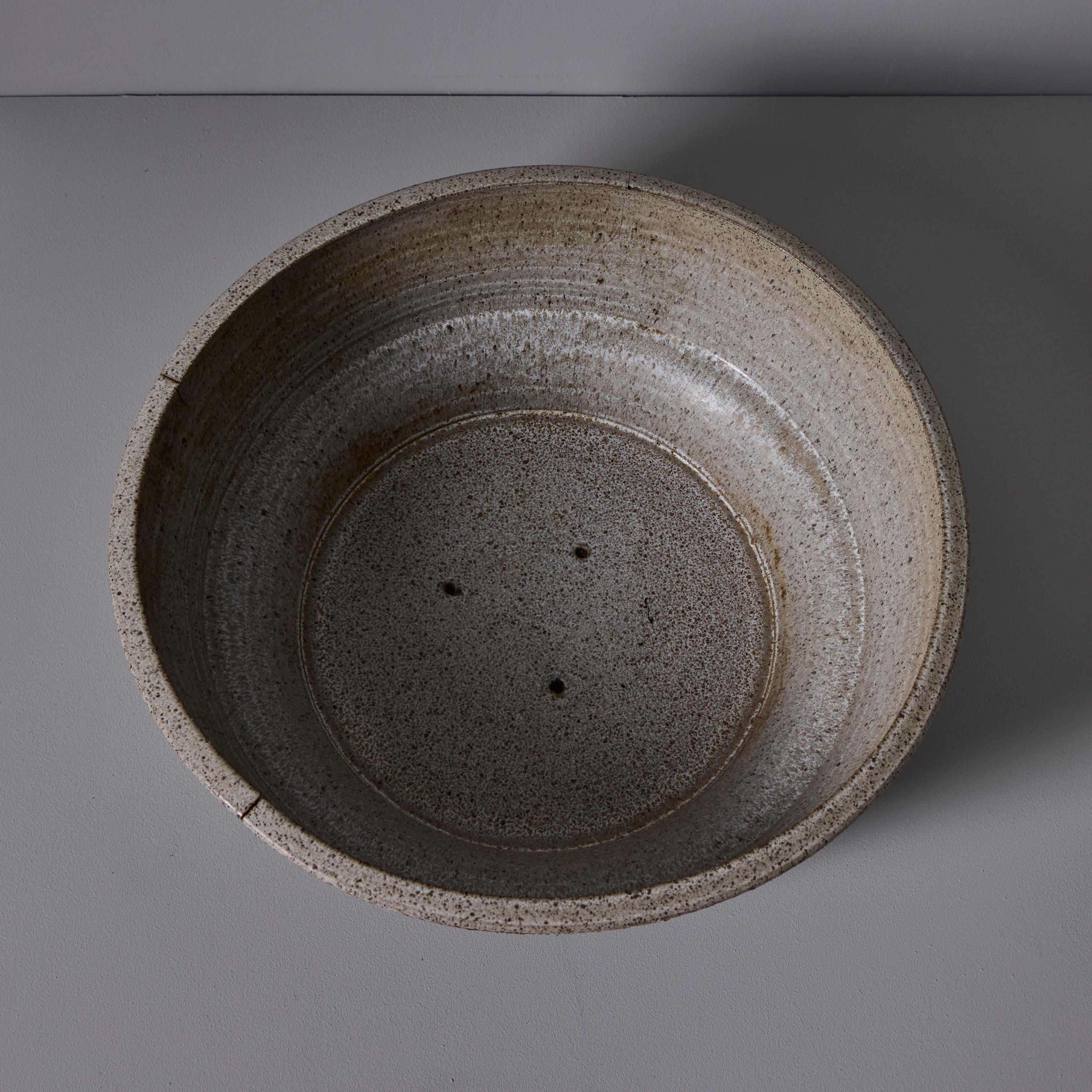 Monumental Robert Maxwell & David Cressey Sunburst Low Planter for Earthgender en venta 11