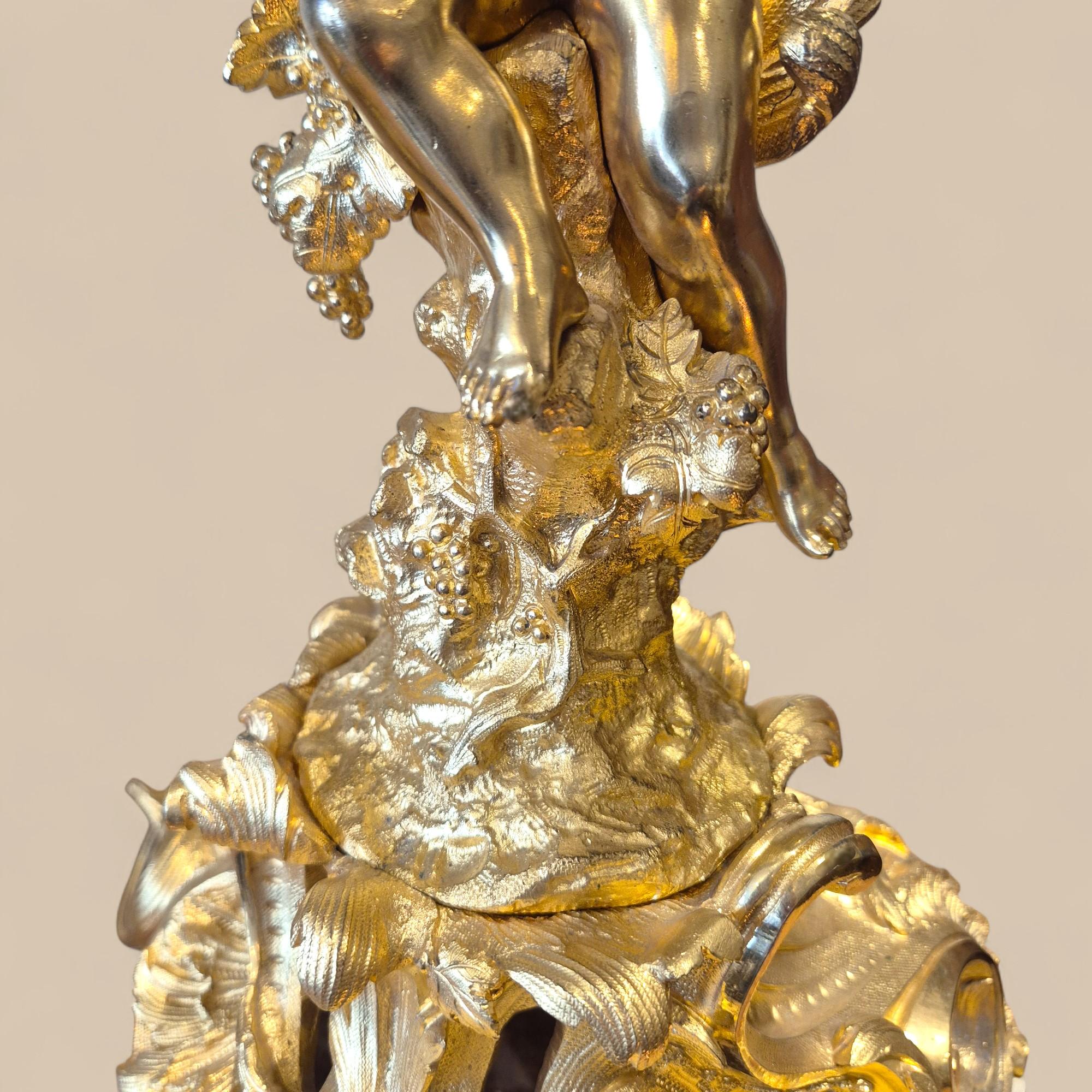 Monumentale mobile da camino Rocaille in bronzo dorato - Francia, XIX secolo in vendita 2