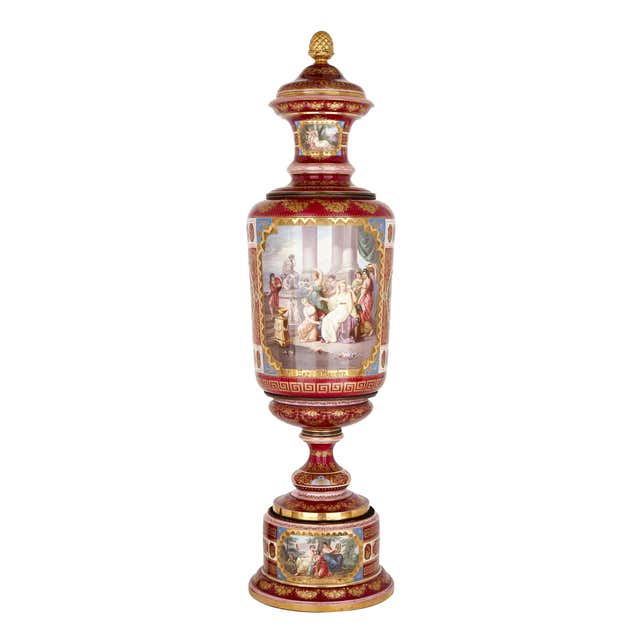 Large Romantic Royal Vienna Vase For Sale at 1stDibs