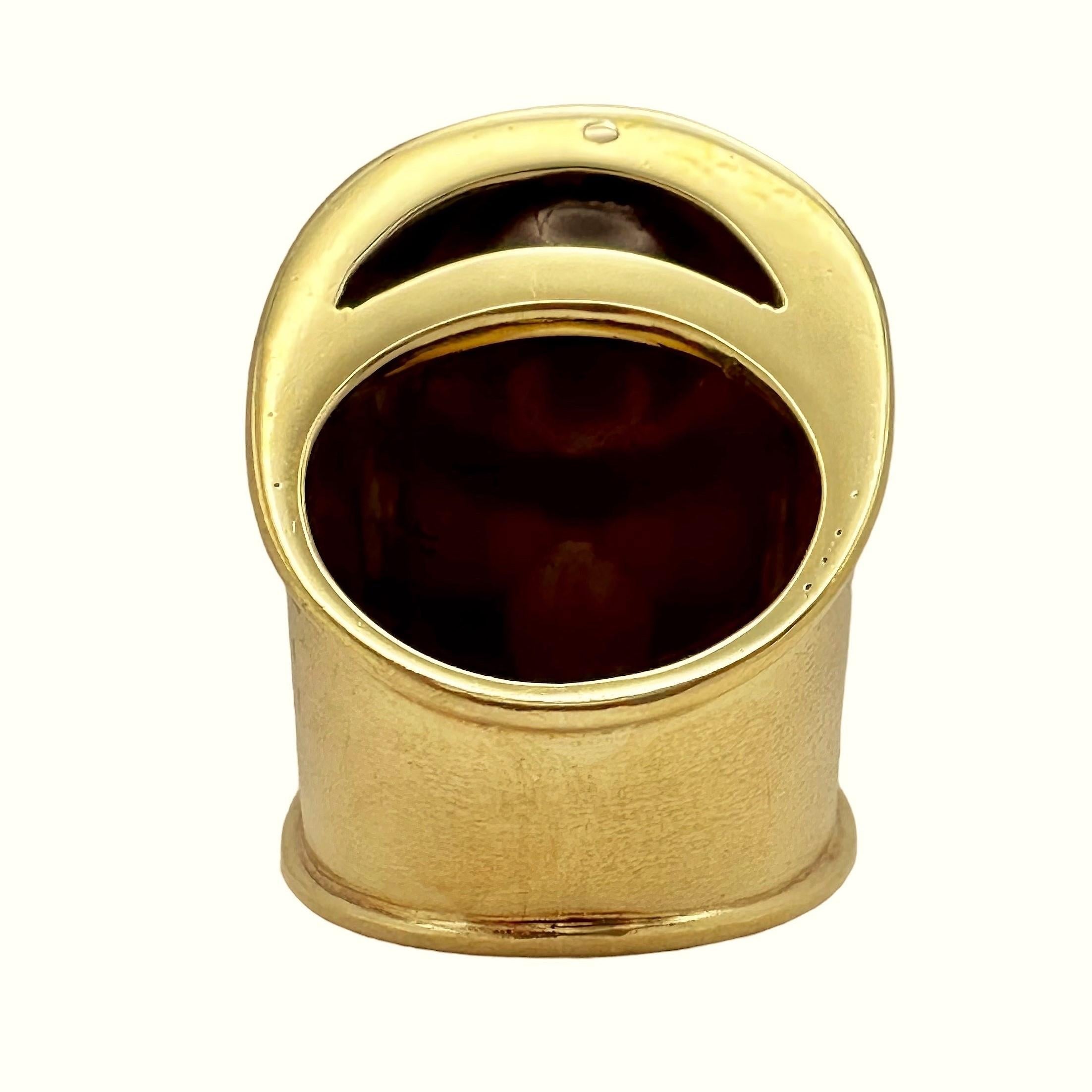 Cabochon Monumental Scale 18K Yellow Gold Ring with Large Amber Center For Sale