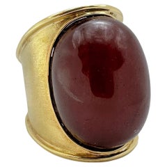 Monumental Scale 18K Yellow Gold Ring with Large Amber Center
