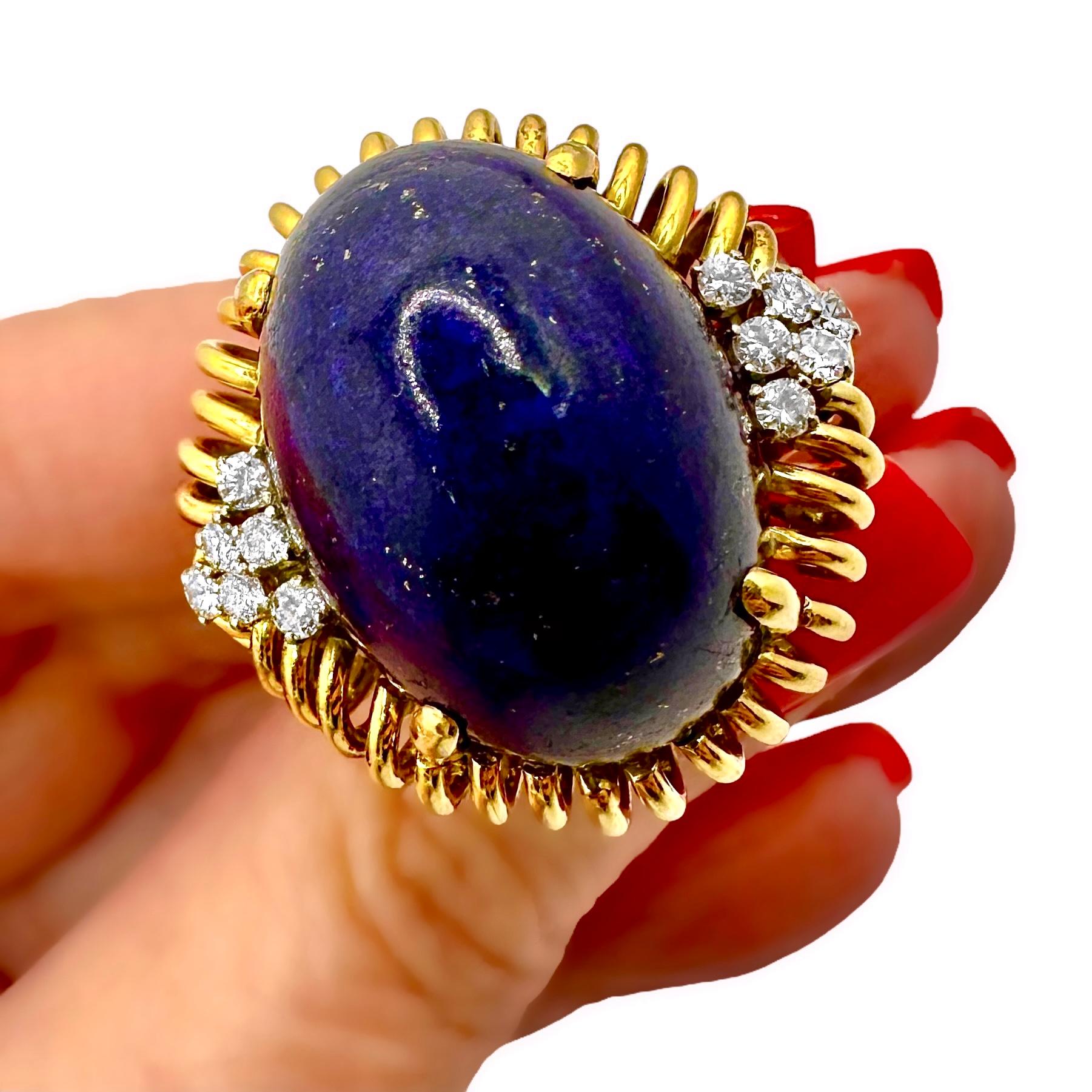Monumentale bague cocktail vintage faite à la main en or 18 carats, lapis-lazuli et diamants en vente 4