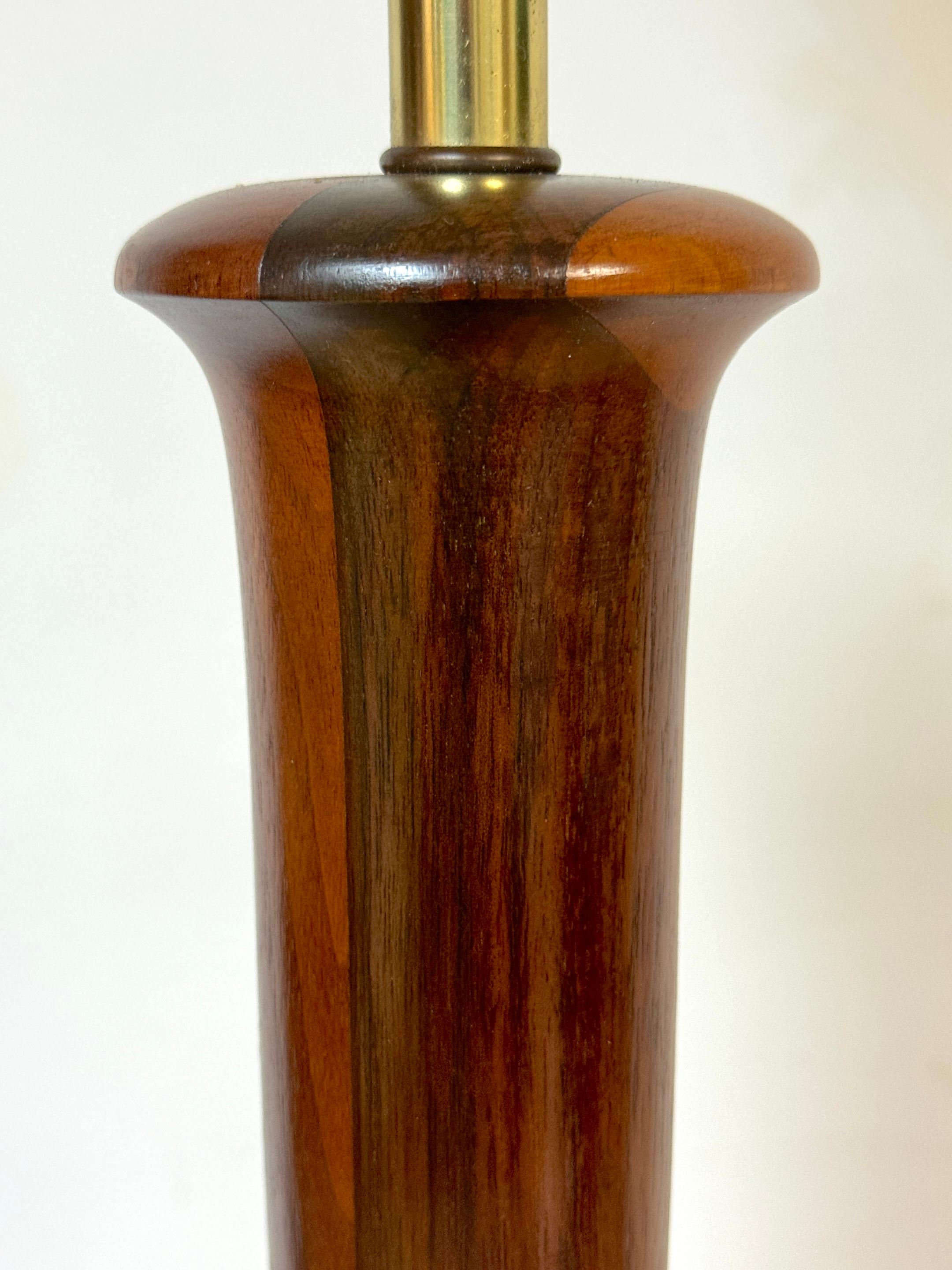 Monumental Sculpted & Inlaid Walnut  Lamp after Philip Powell In Good Condition For Sale In West Palm Beach, FL