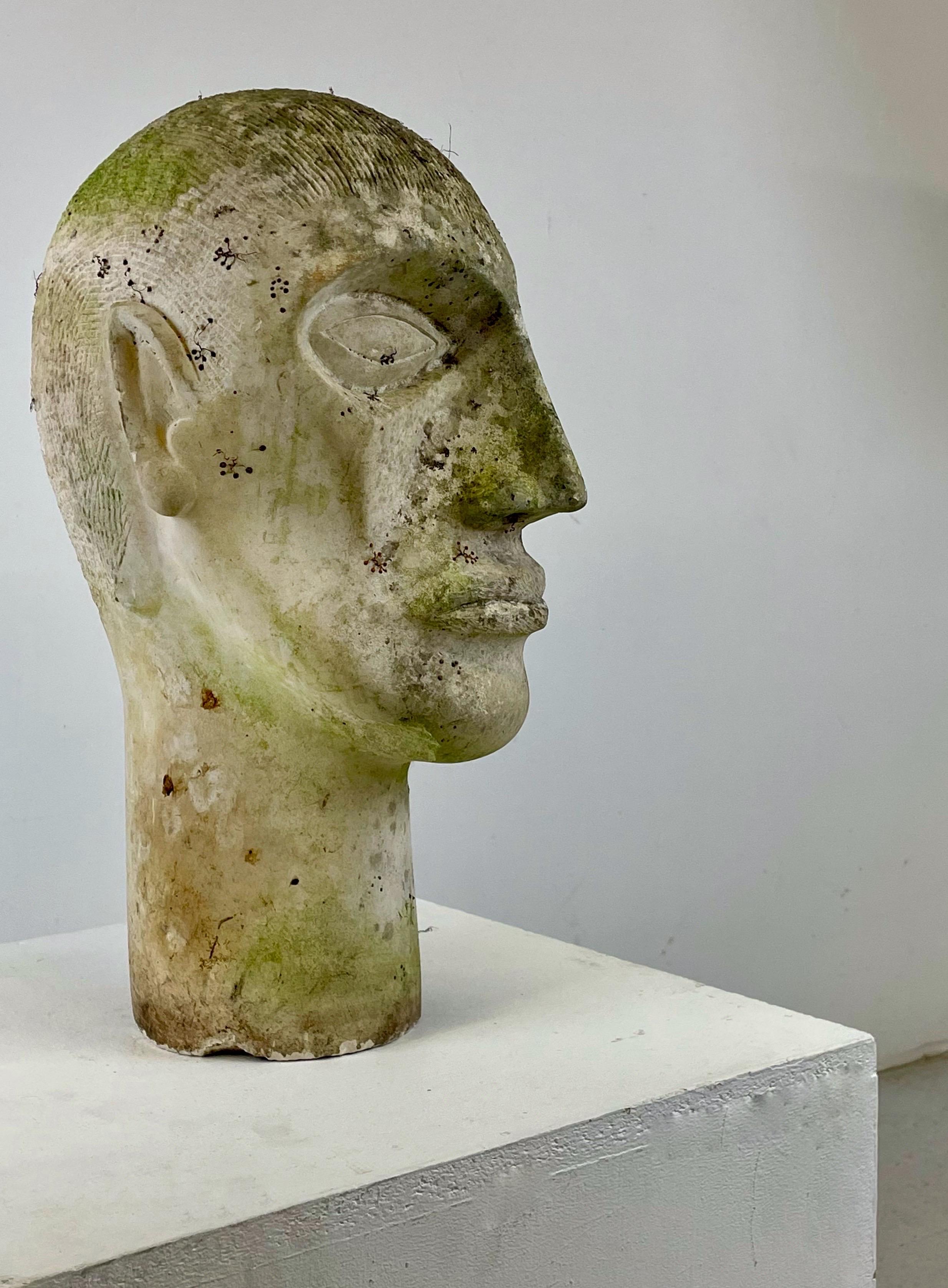 Testa monumentale in pietra scolpita, Francia, anni '60 in vendita 4