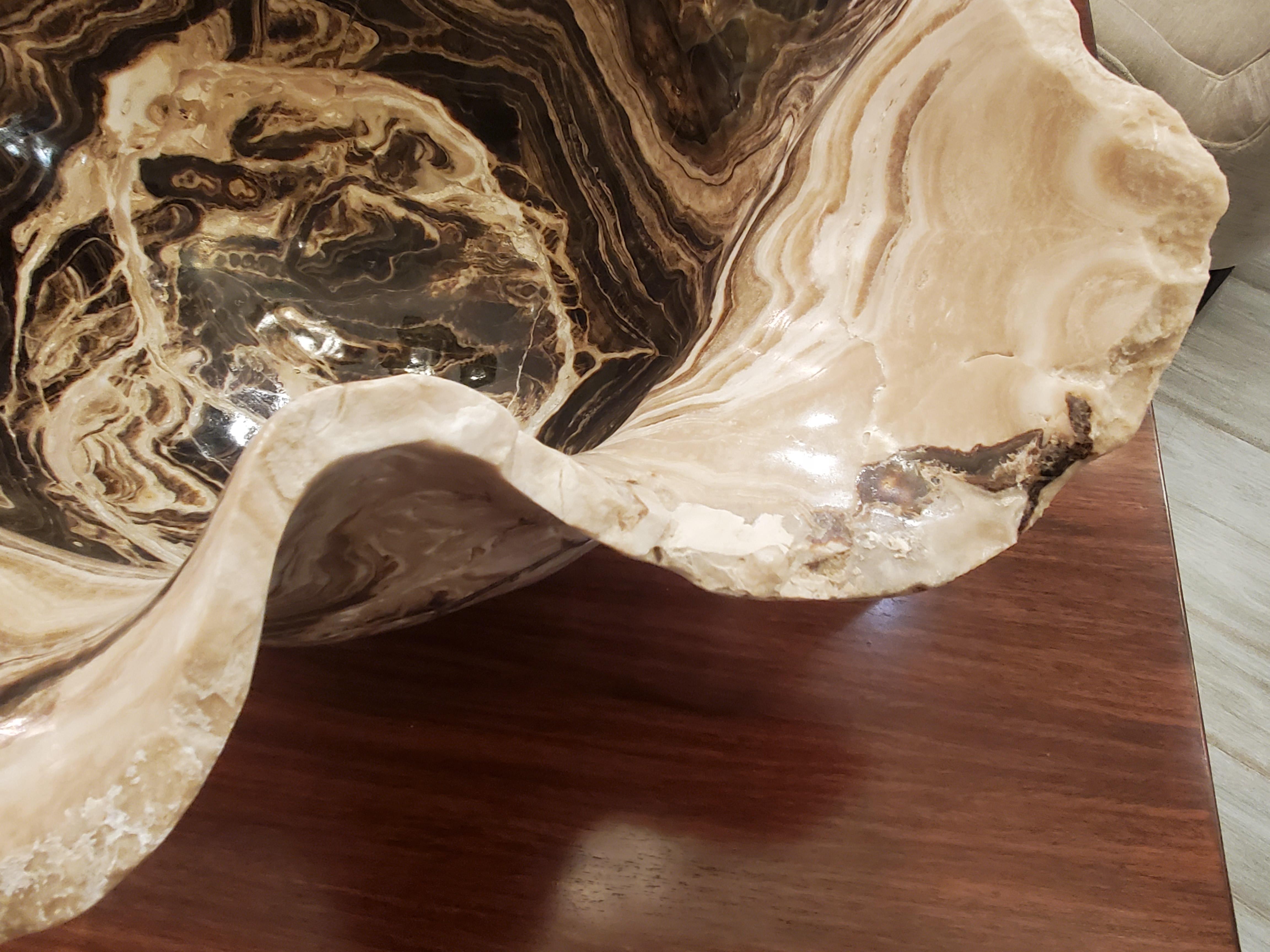 Monumental Sculptural Brown and White Hand Carved Onyx Bowl or Centerpiece For Sale 7