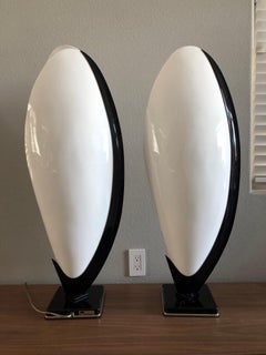 Monumental Sculptural Oyster Acrylic Table Lamps by Rougier, a Pair
