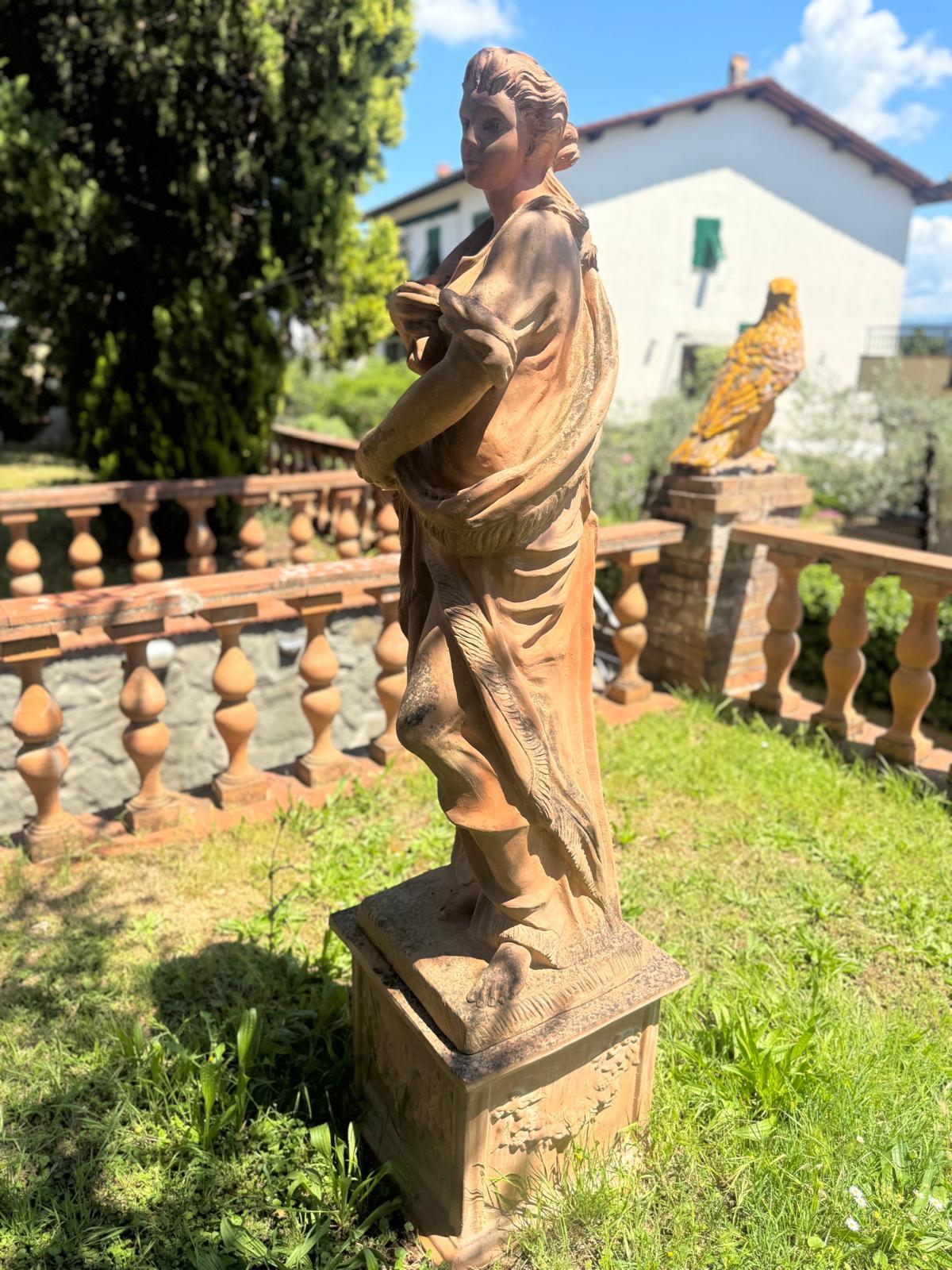 Monumental Sculptures 