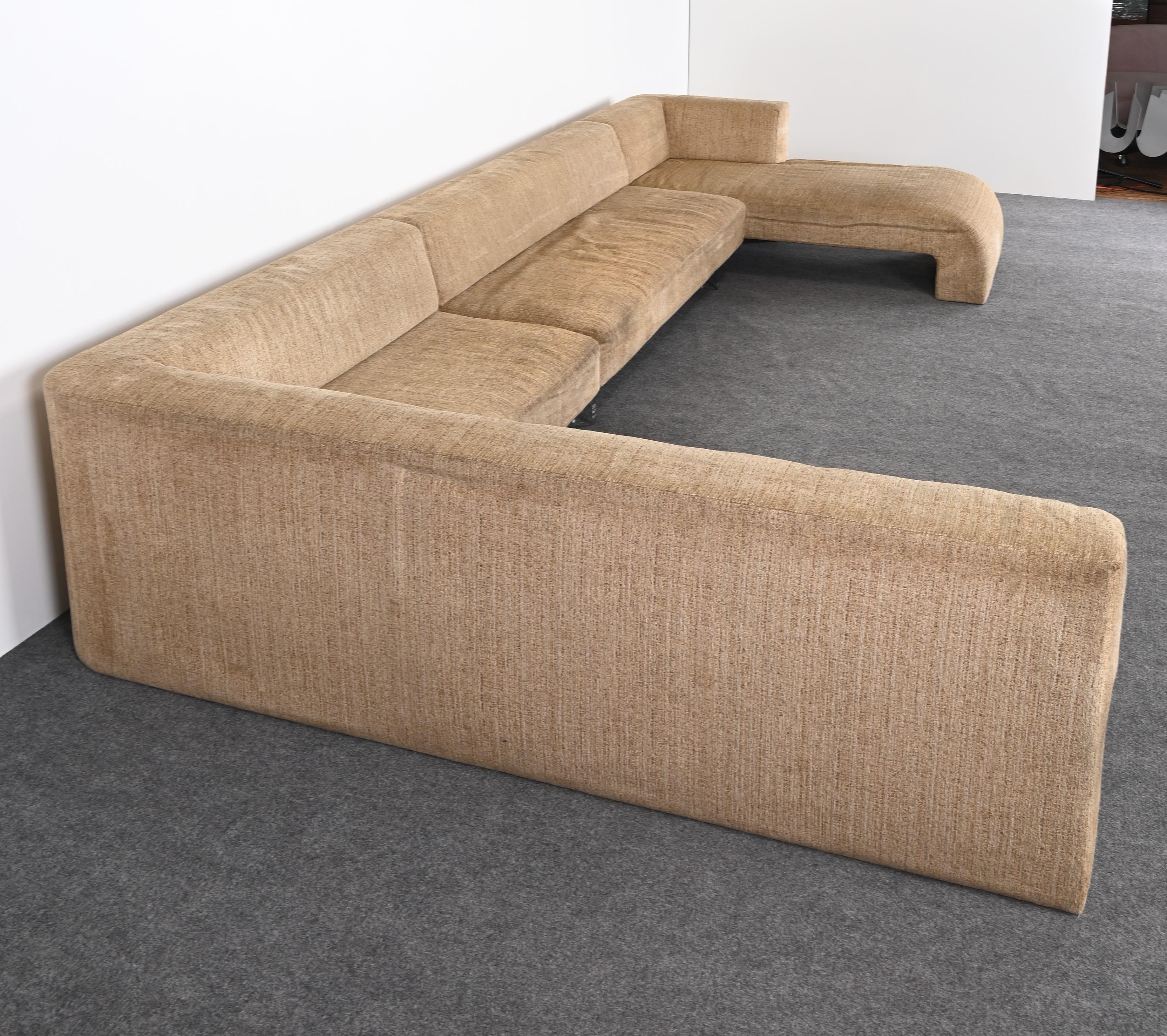 Monumental Sectional Sofa Designed by Vladimir Kagan, 1970s For Sale 7