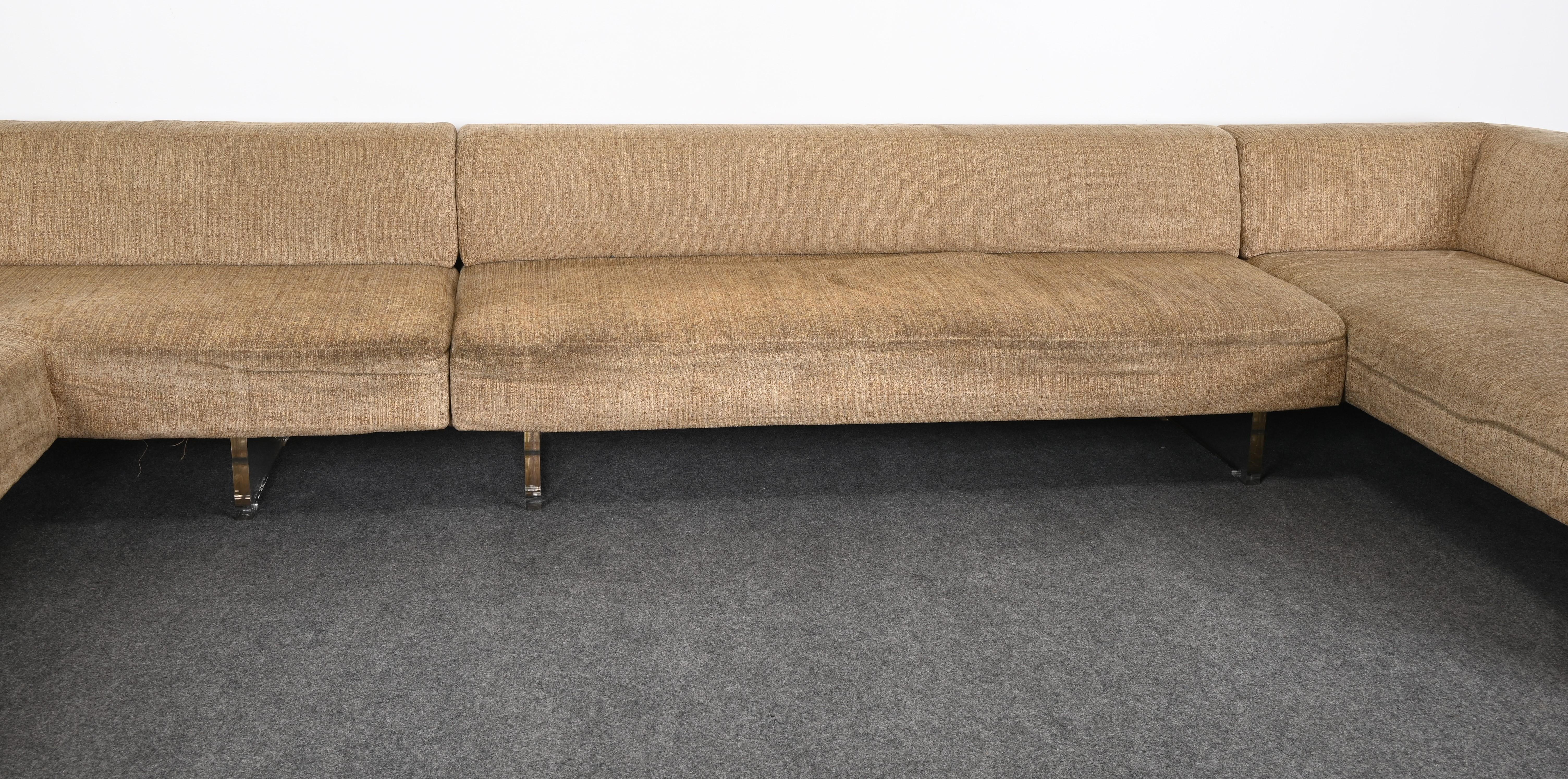Monumental Sectional Sofa Designed by Vladimir Kagan, 1970s For Sale 2
