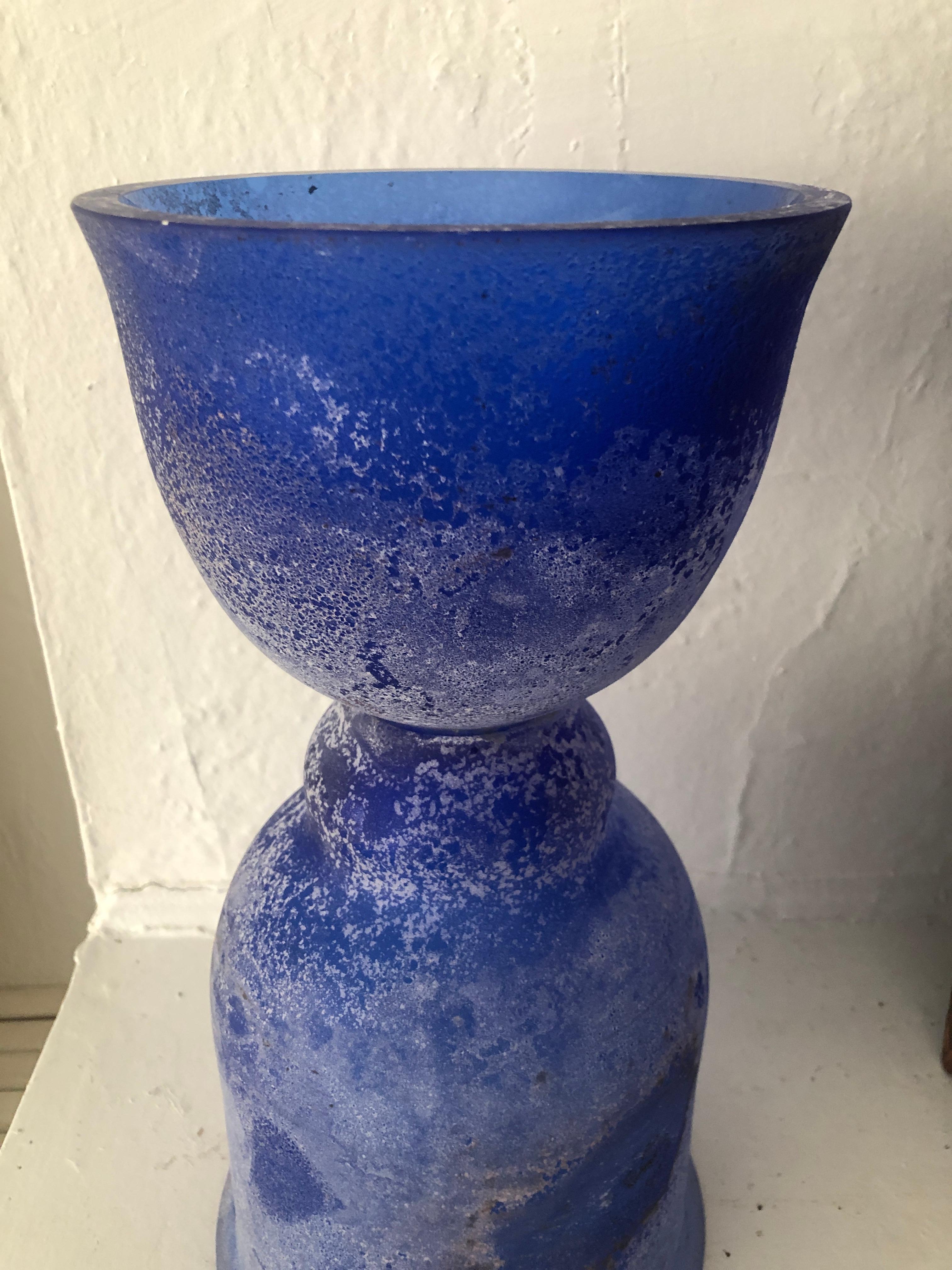 Monumental Seguso Cobalto Corroso Scavo Glass Vase, c. 1980's For Sale 2