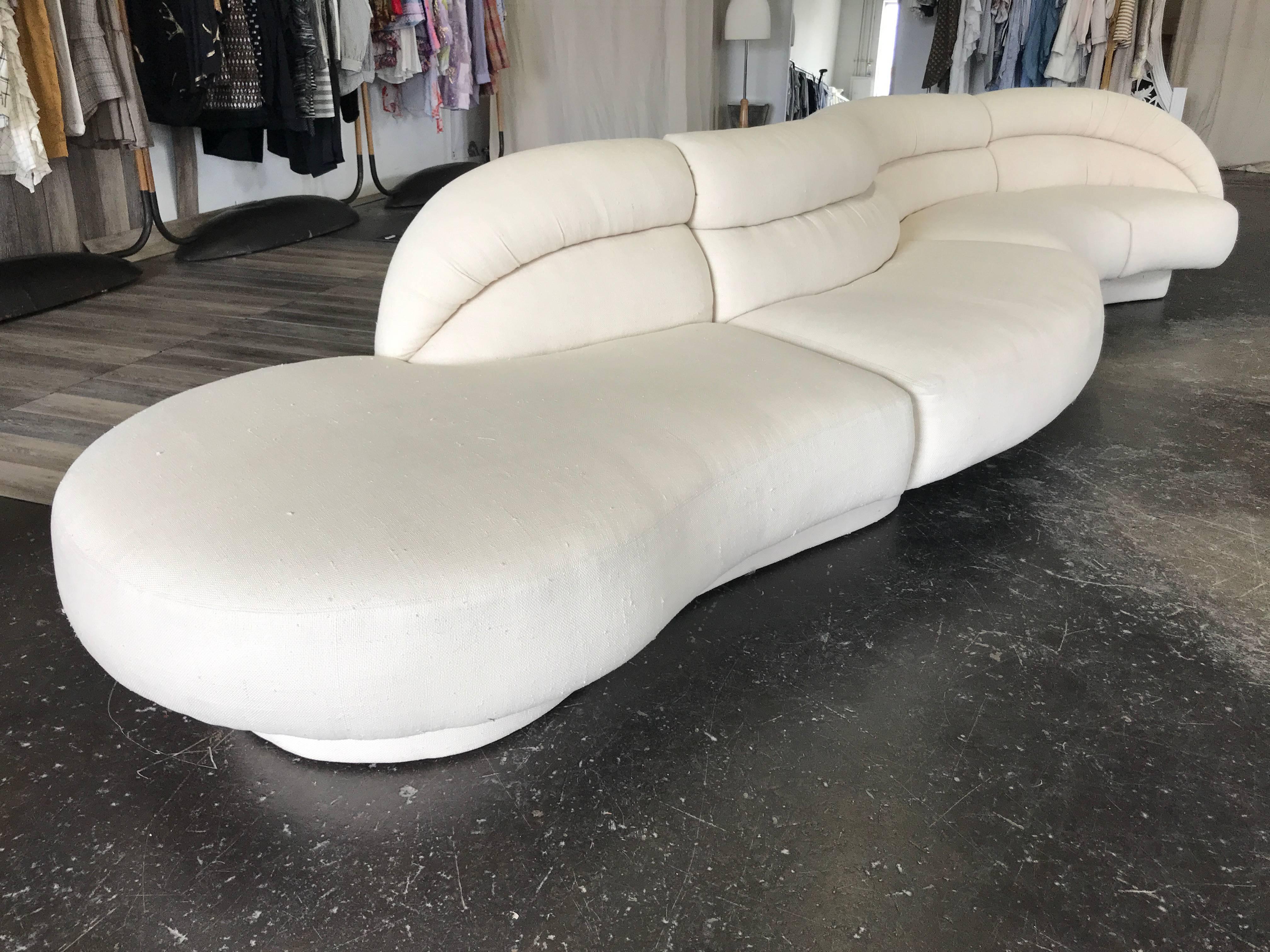 Monumental serpentine sofa by Directional. Sofa is in good vintage condition but does need new upholstery.

Dimensions:
175