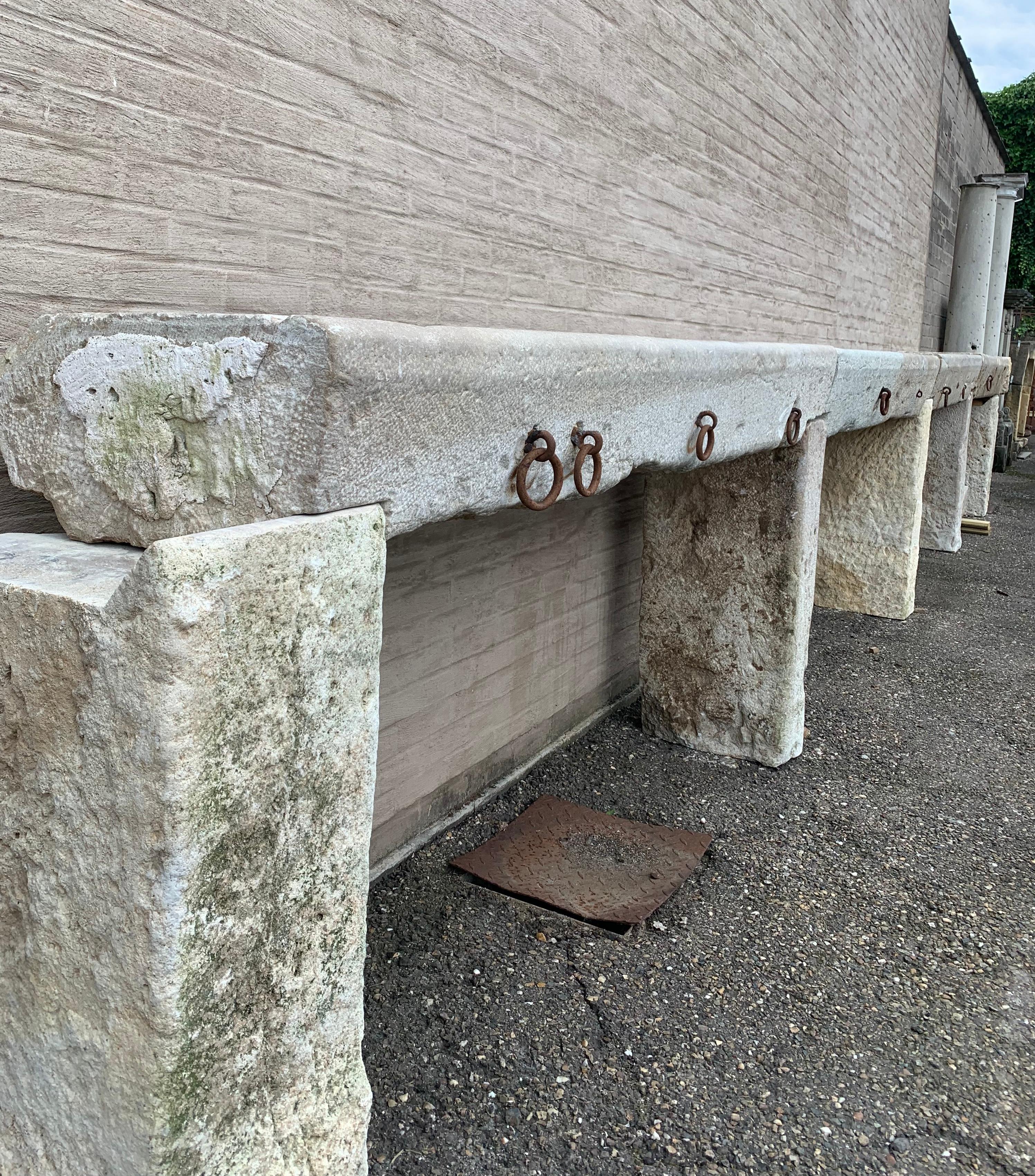 Monumental Set of 18th Century Troughs Waterbassins on Feet In Good Condition In Vosselaar, BE