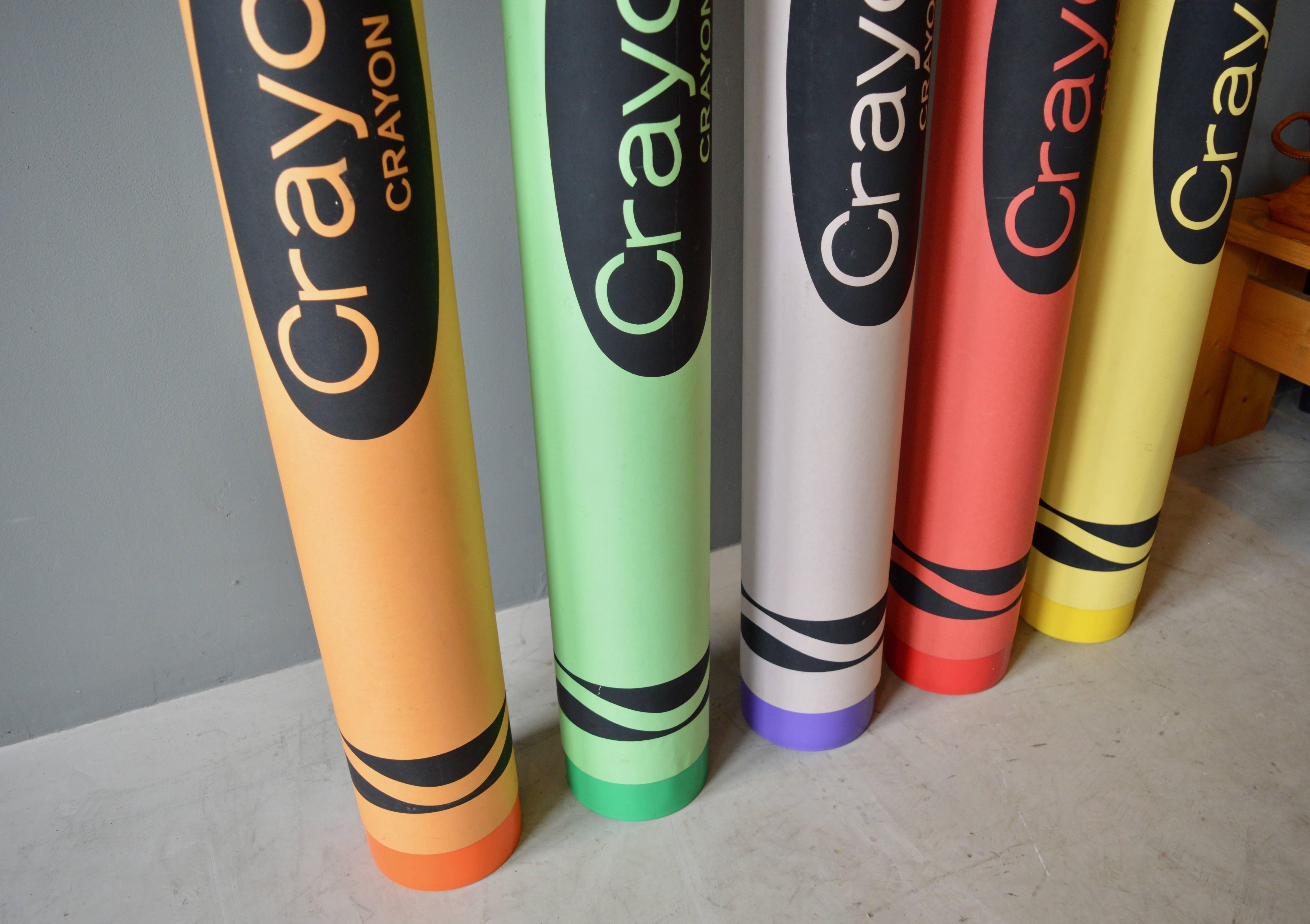 Ensemble monumental de cinq crayons Crayola Excellent état à Los Angeles, CA