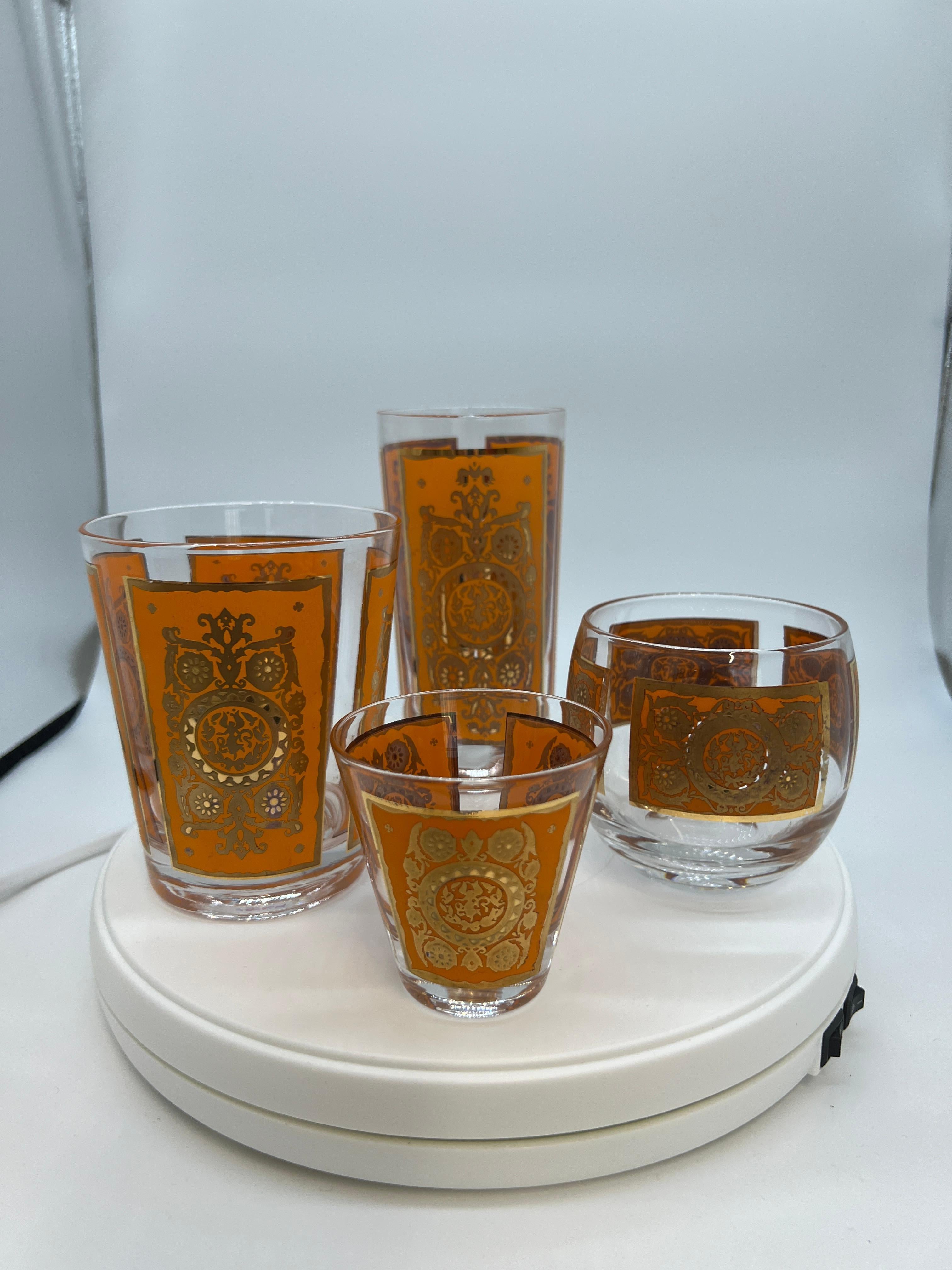 Monumental Set of Pasinski Mid-Century Bar Glasses and Martini Pitcher 4