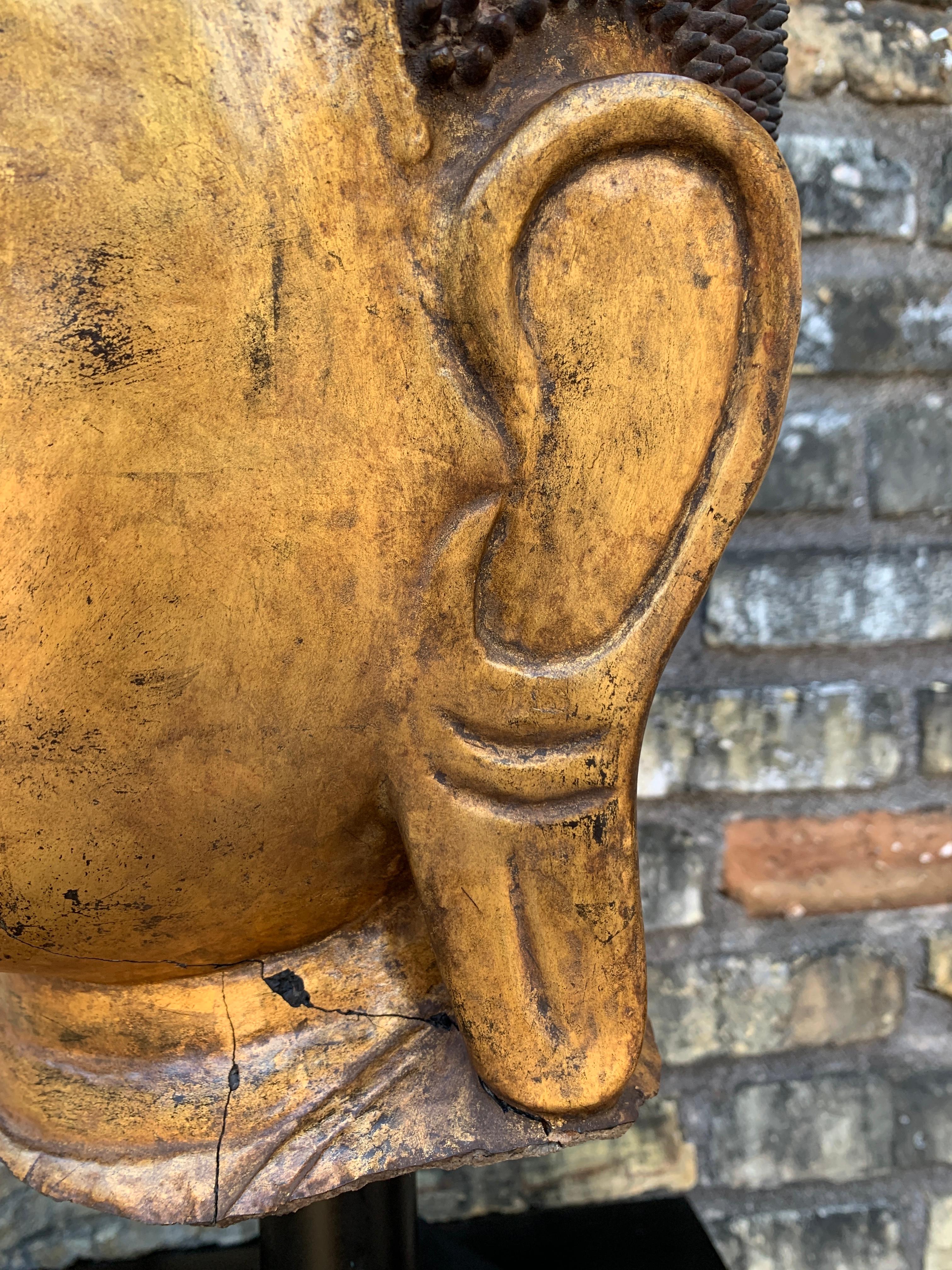 Monumental Shan Burmese Gilt Lacquer Buddha Head, Early 20th Century For Sale 10