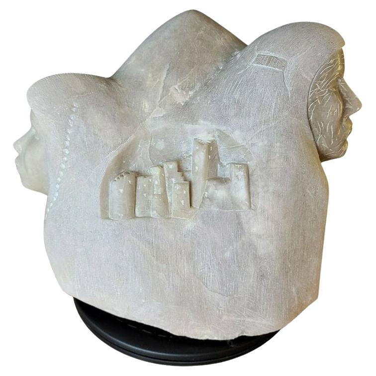 Sculpture monumentale en albâtre amérindienne signée 