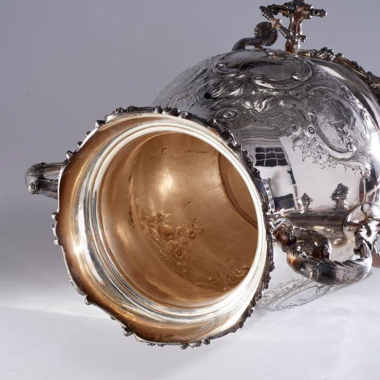 19th Century Monumental Silver Tea Urn Samovar in Victorian Style For Sale