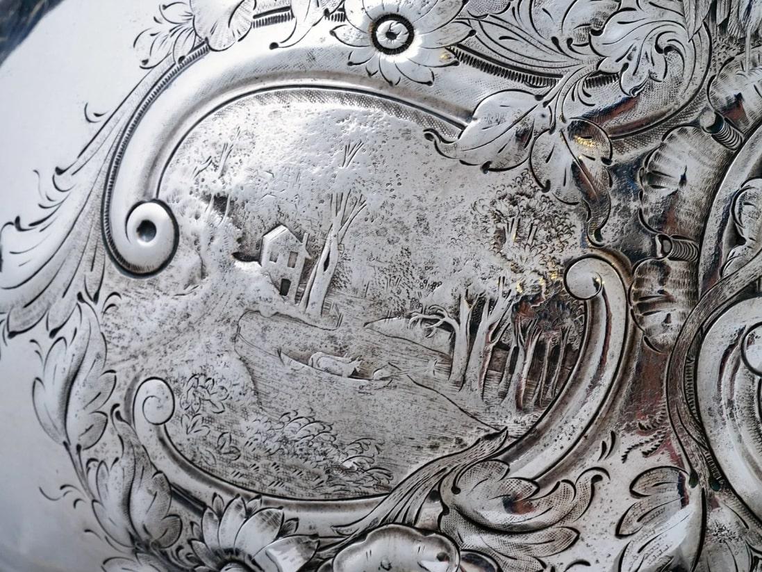 Monumentale vaso da tè in argento in stile vittoriano In condizioni buone in vendita a New York, NY