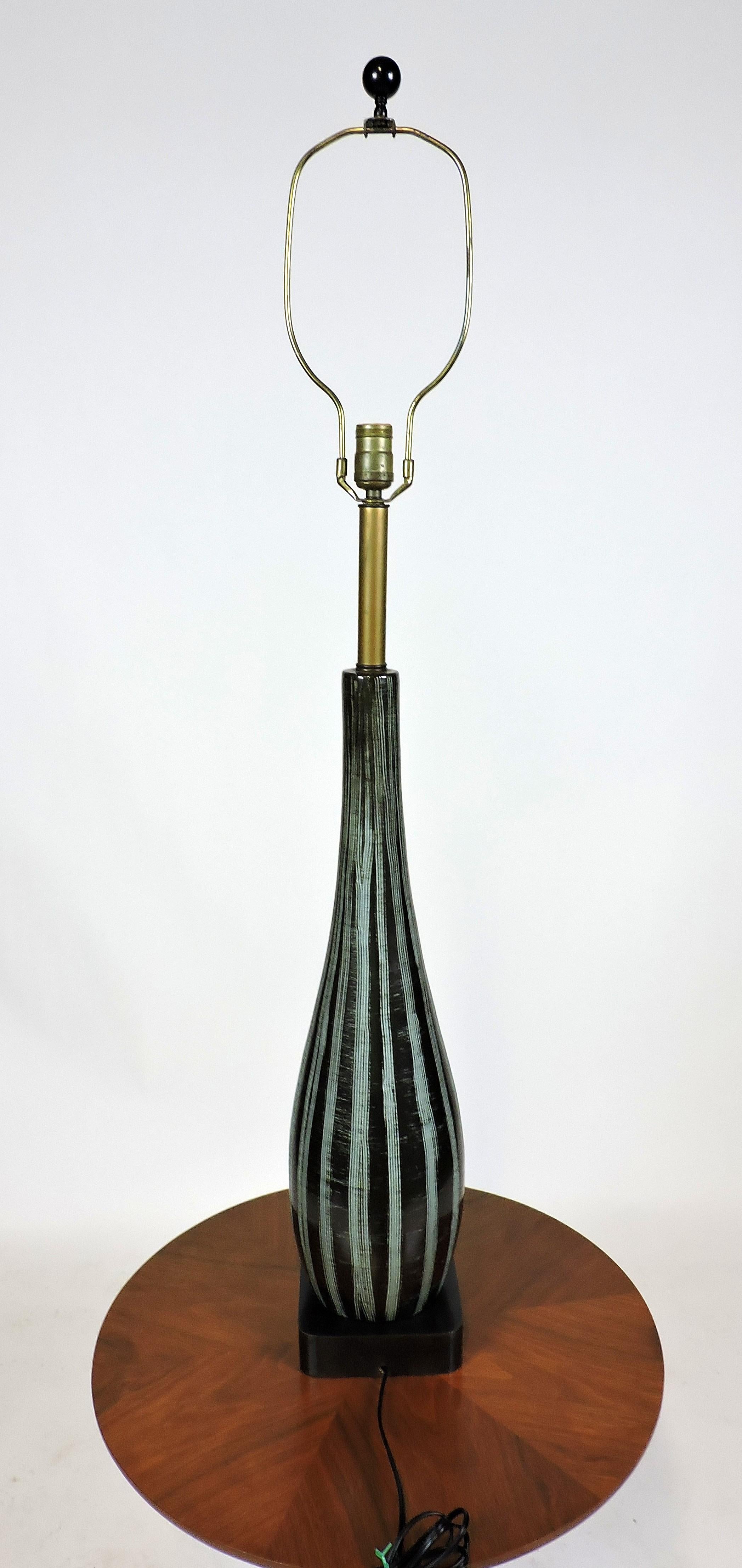 Mid-20th Century Monumental Size Mid-Century Modern Italian Sgraffito Table Lamp