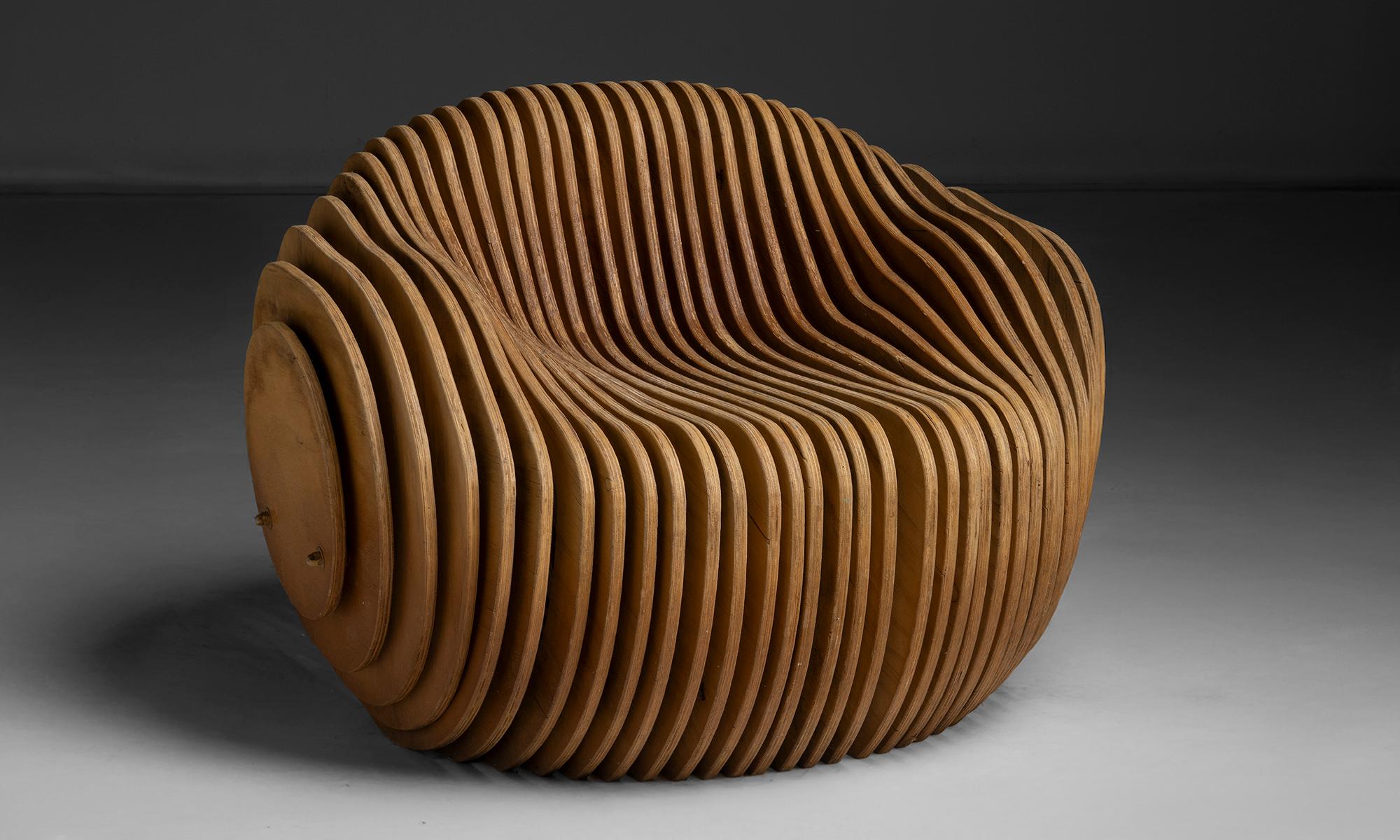 Sillón monumental de listones, Francia circa 1980 en Bueno estado para la venta en Culver City, CA