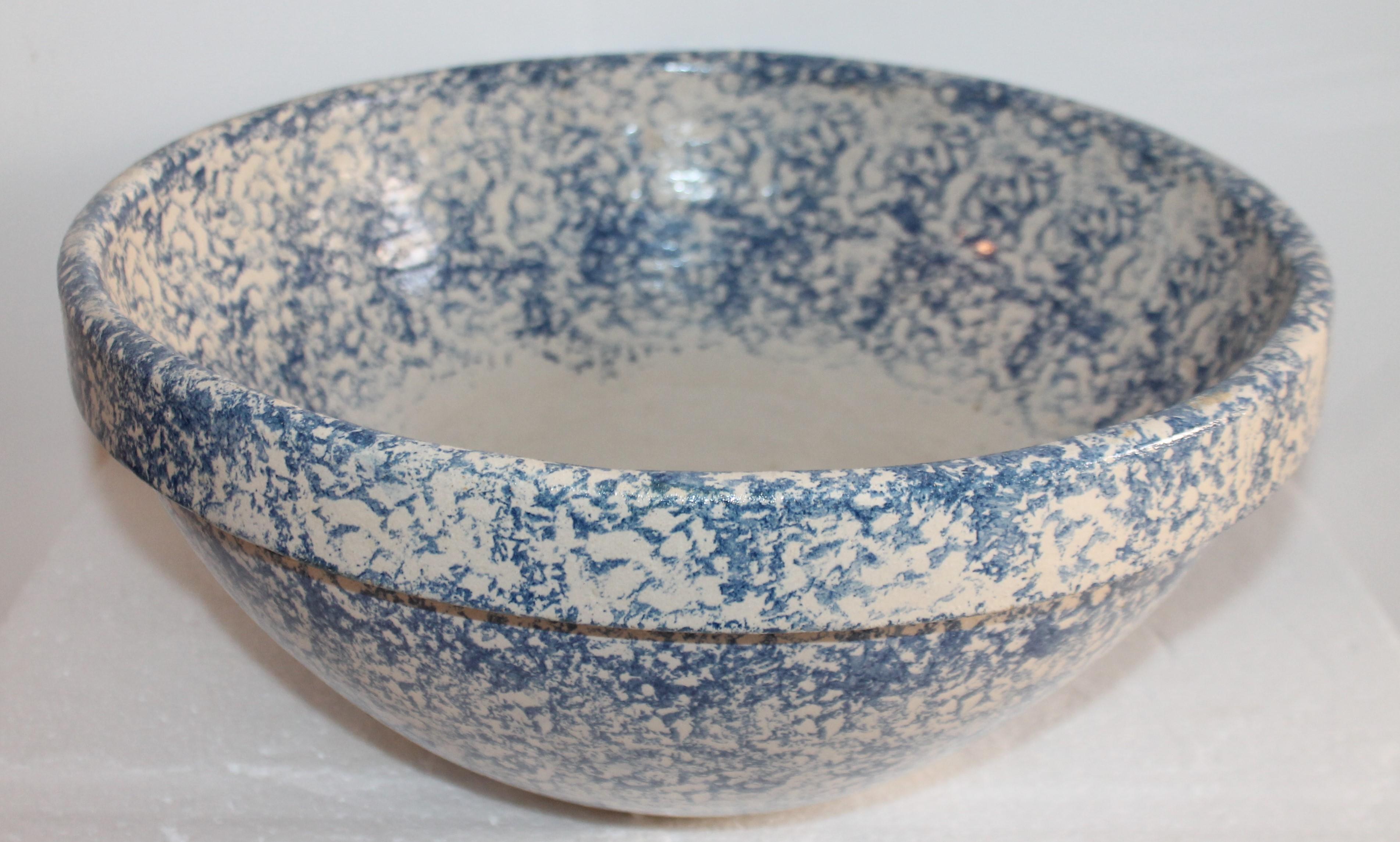 This huge signed Roseville sponge ware pottery mixing bowl is in pristine condition. These large size bowls are super rare and in fine condition is even better! Fantastic for summer picnics and parties.