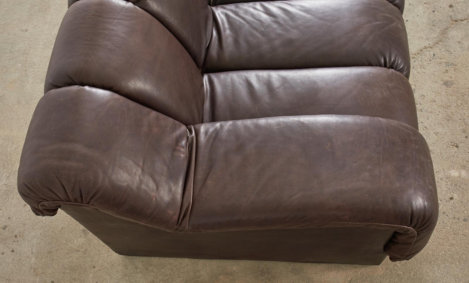 Monumental Steve Chase Monterey Style Channeled Leather Sofa In Good Condition In Rio Vista, CA