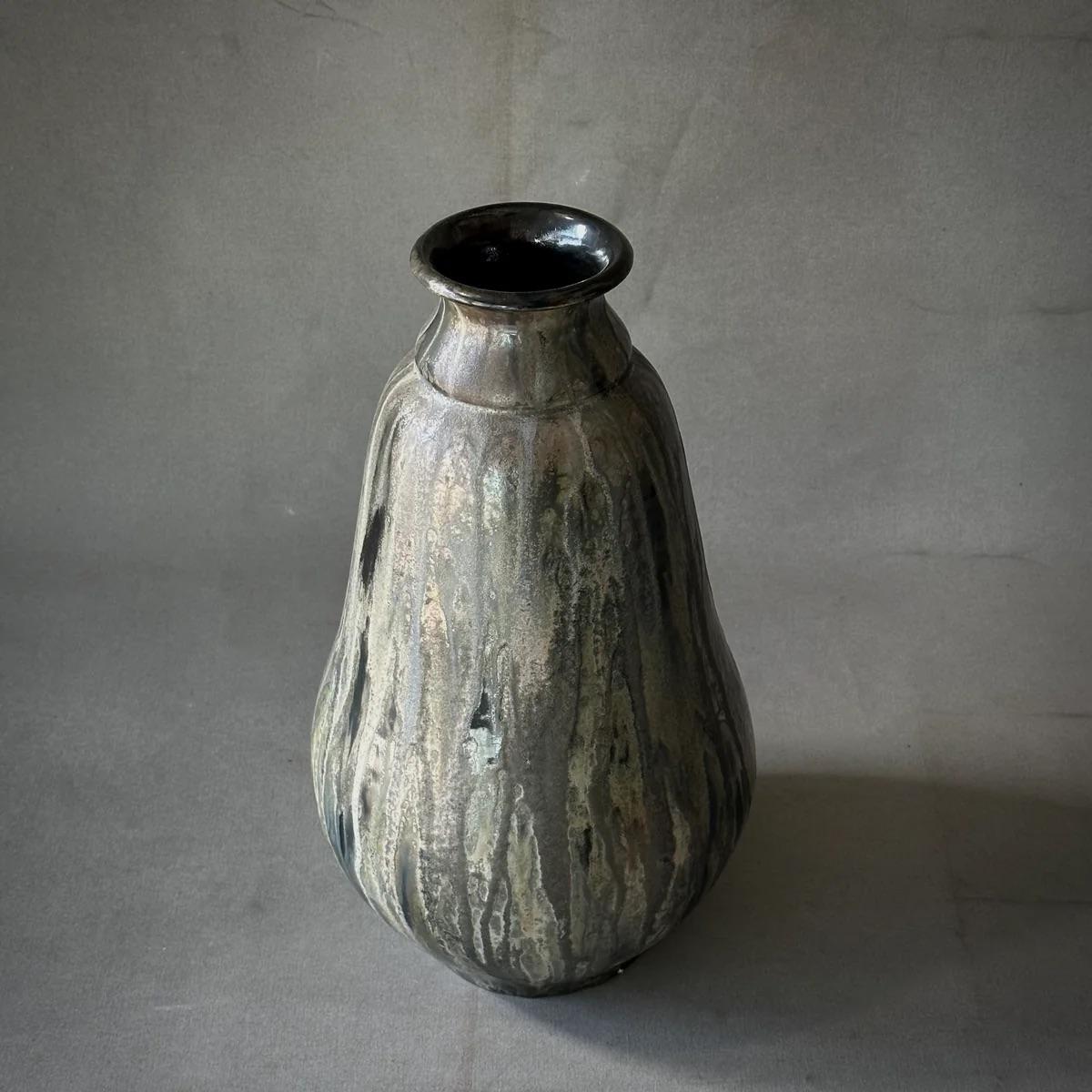 Vaso monumentale in gres firmato da Roger Guérin in vendita 1
