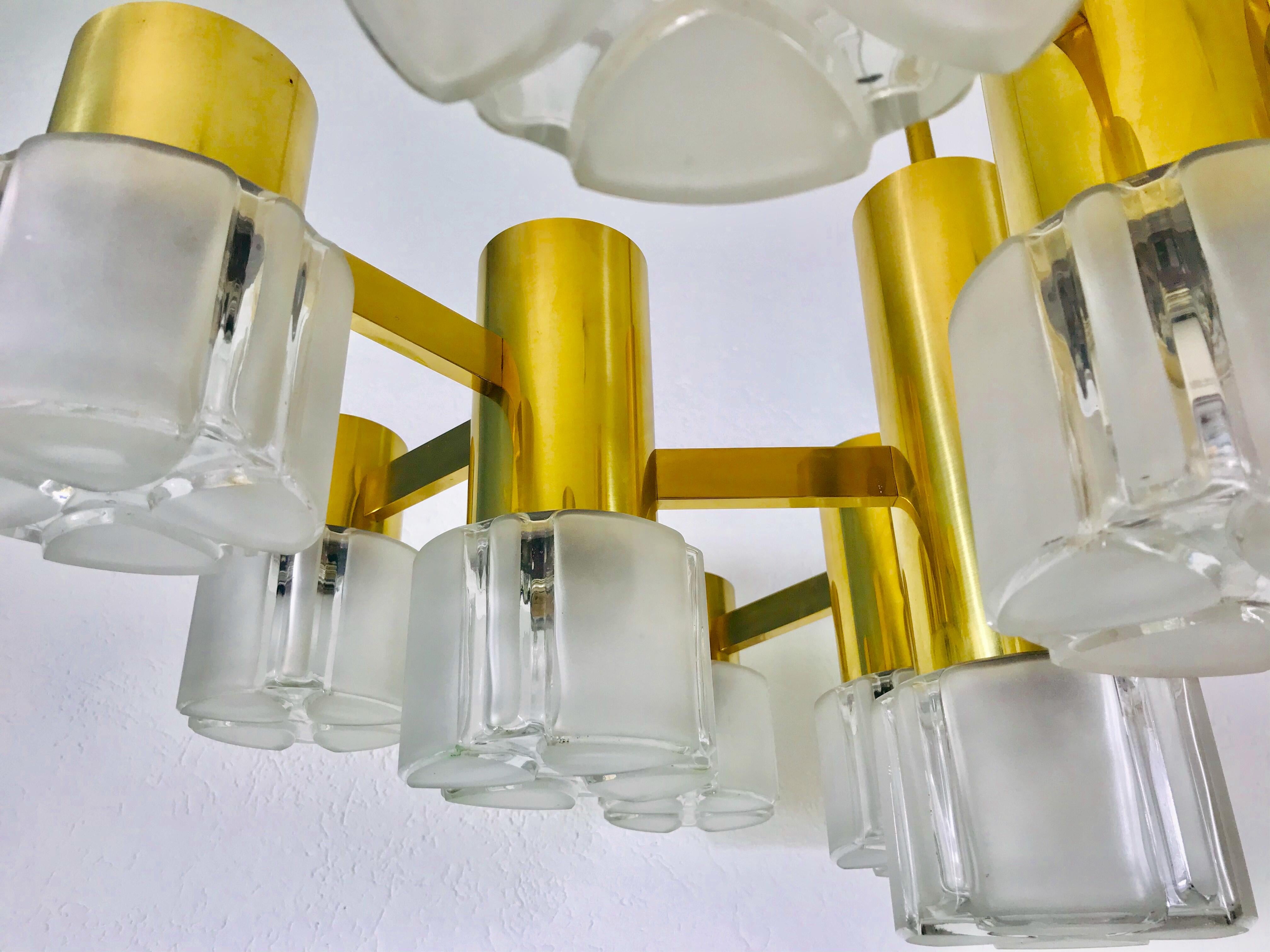 Monumental Swedish Mid-Century Modern Brass and Ice Glass Chandelier, 1960s For Sale 5
