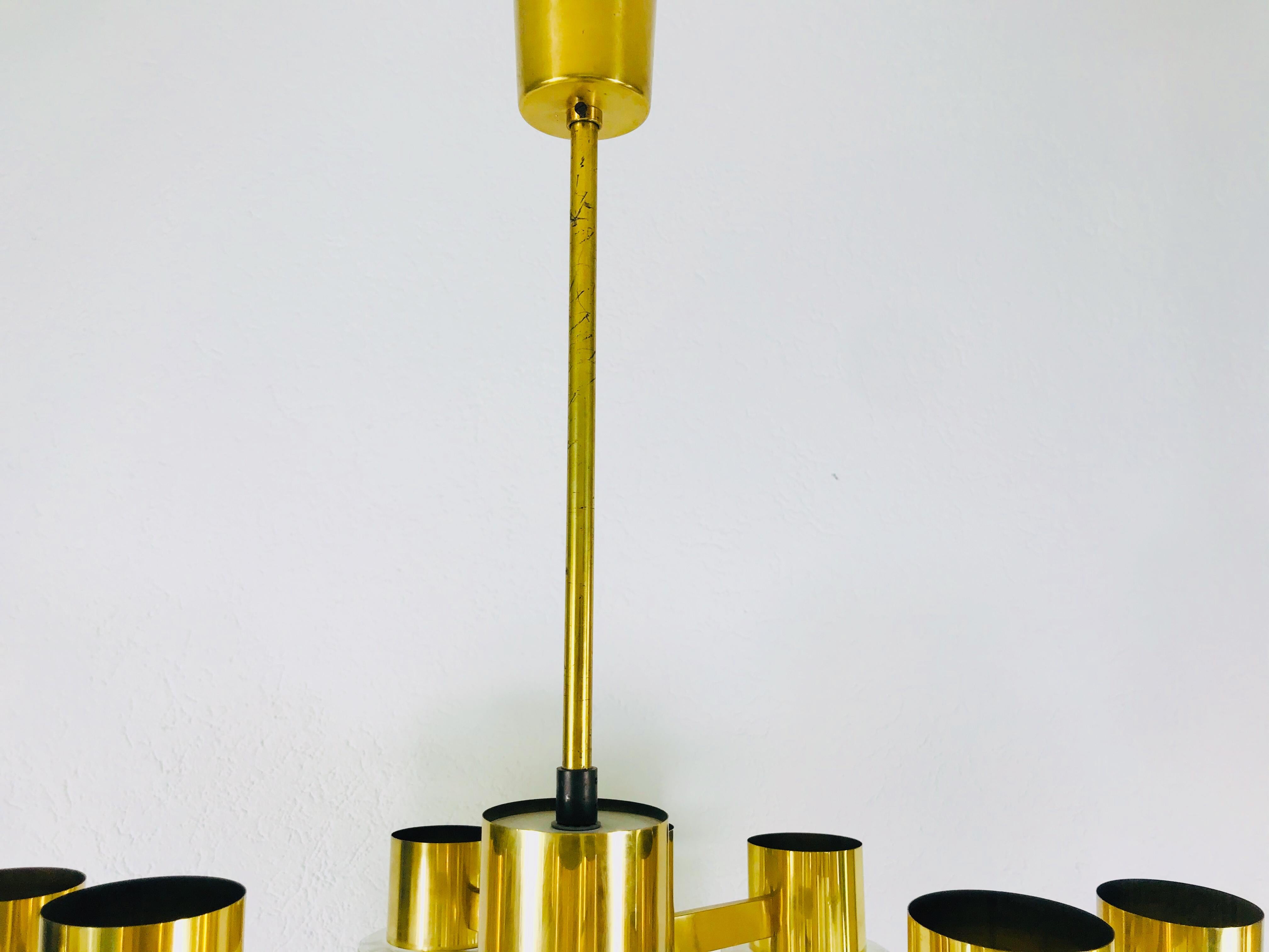 Monumental Swedish Mid-Century Modern Brass and Ice Glass Chandelier, 1960s For Sale 9