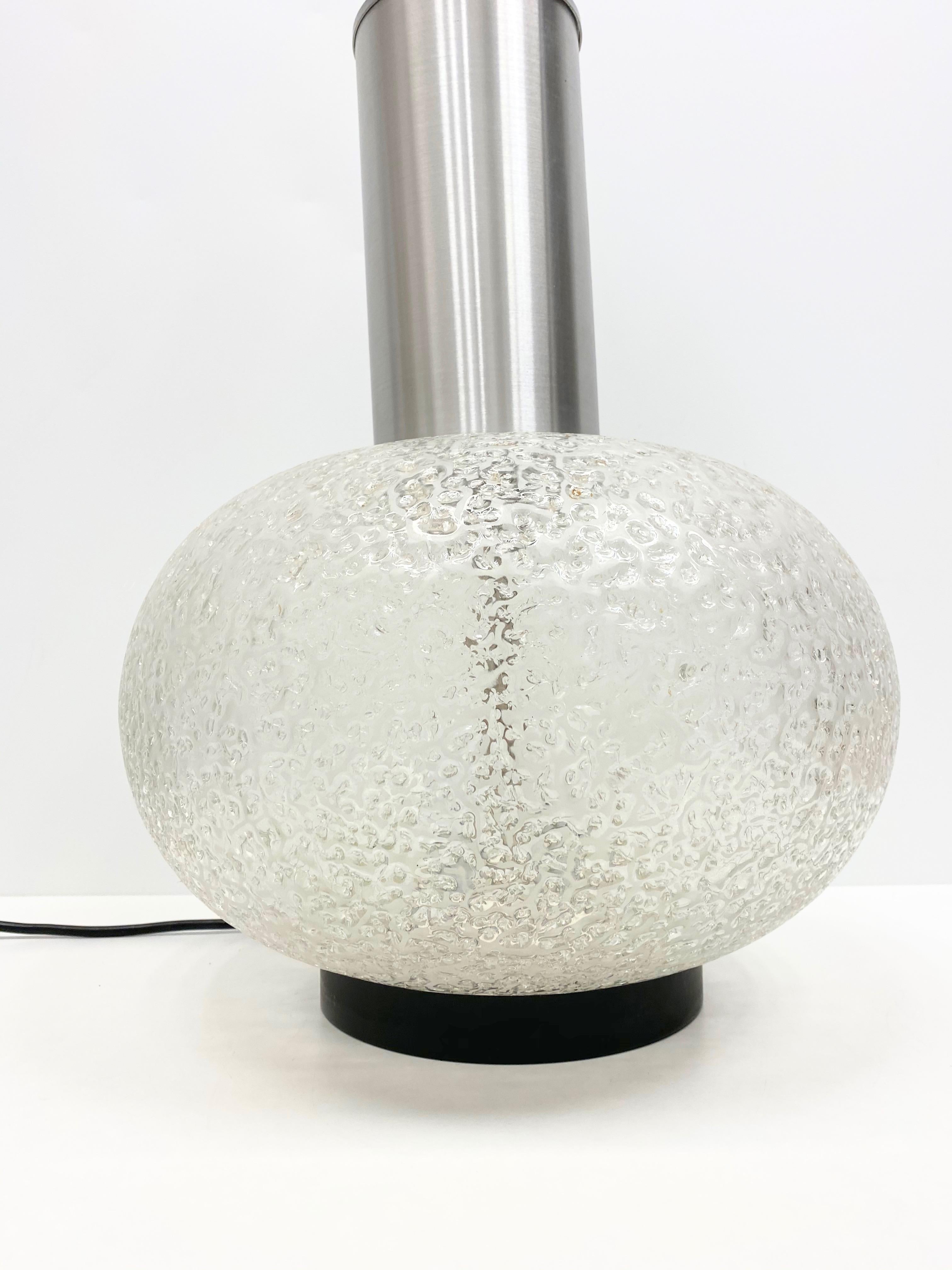 Monumental Table Lamp Foot Snowball Ice Glass Globe:: 1960s Doria Leuchten en vente 4