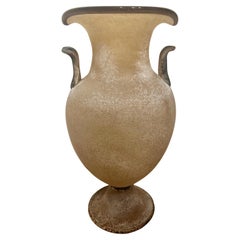 Grand vase décoratif italien en verre Scavo signé Cenedese
