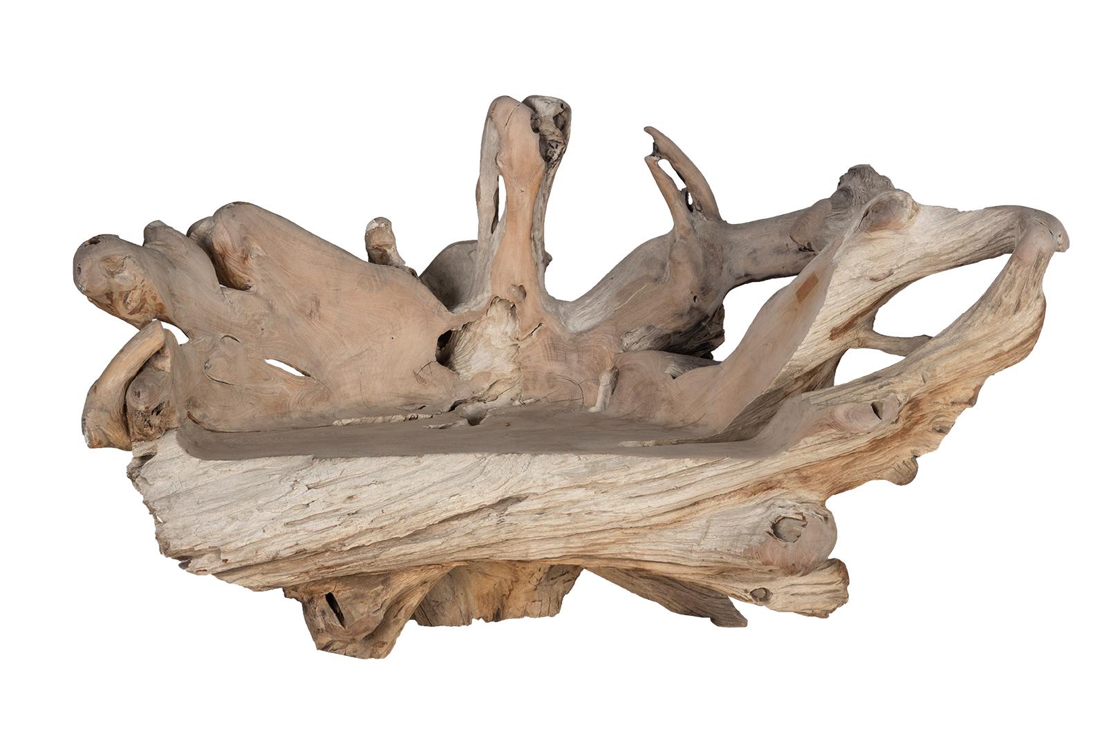 Ce meuble unique en son genre fait partie de la Collection Le Monde de Brendan Bass, une sélection de meubles rares et de collection. Le Monde, qui signifie 