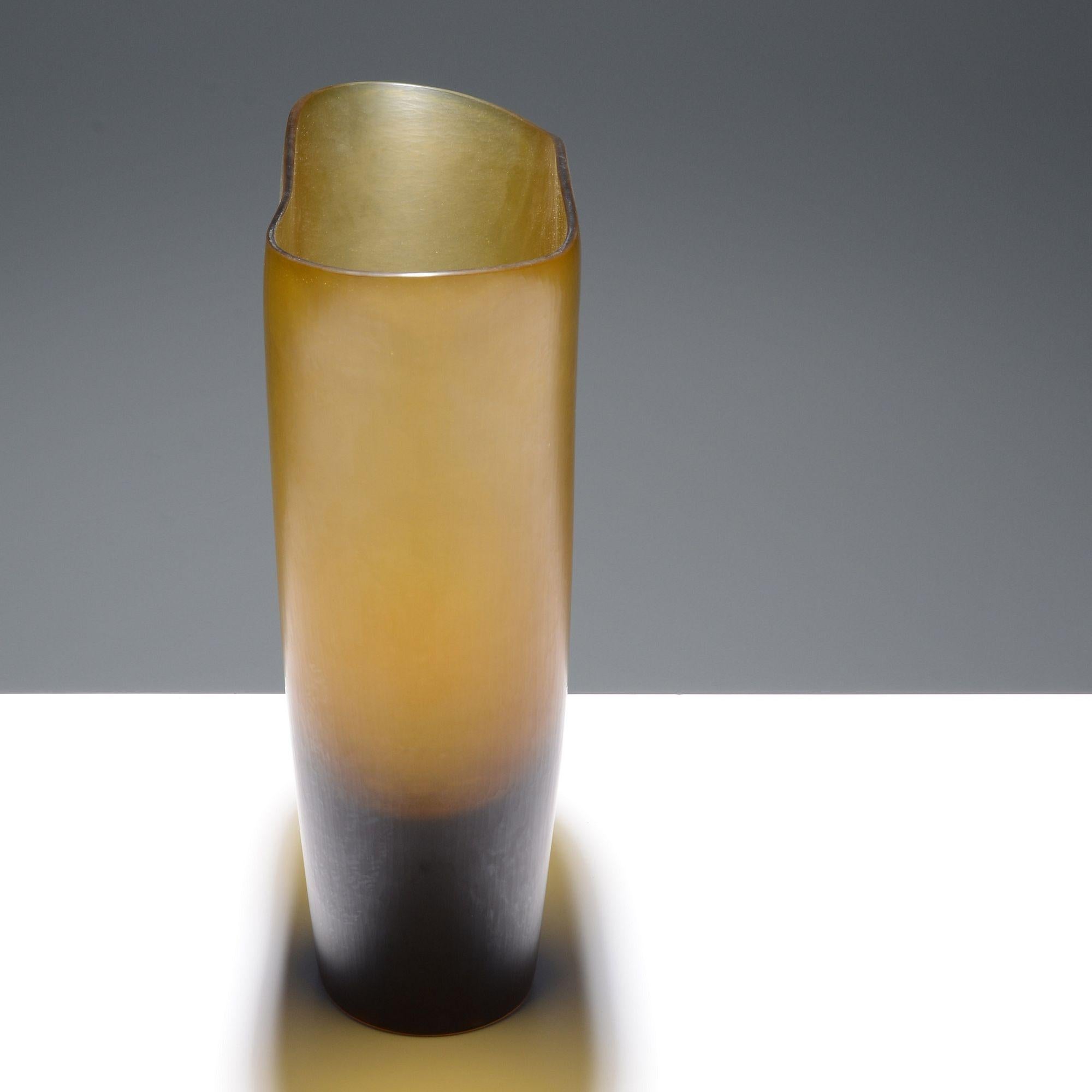 Mid-Century moderno Vaso monumentale Tobia Scarpa BATTUTO, 17.5 