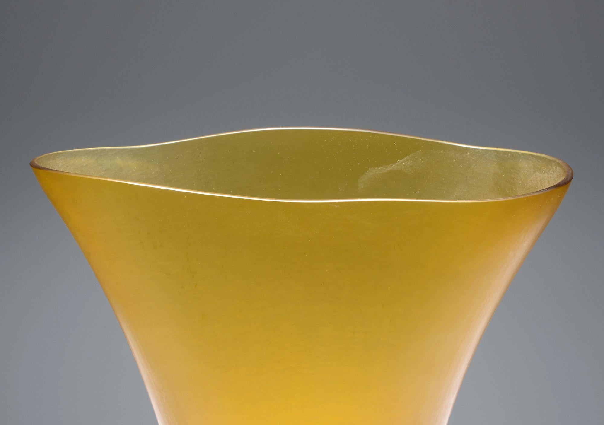 Vaso monumentale Tobia Scarpa BATTUTO, 17.5 