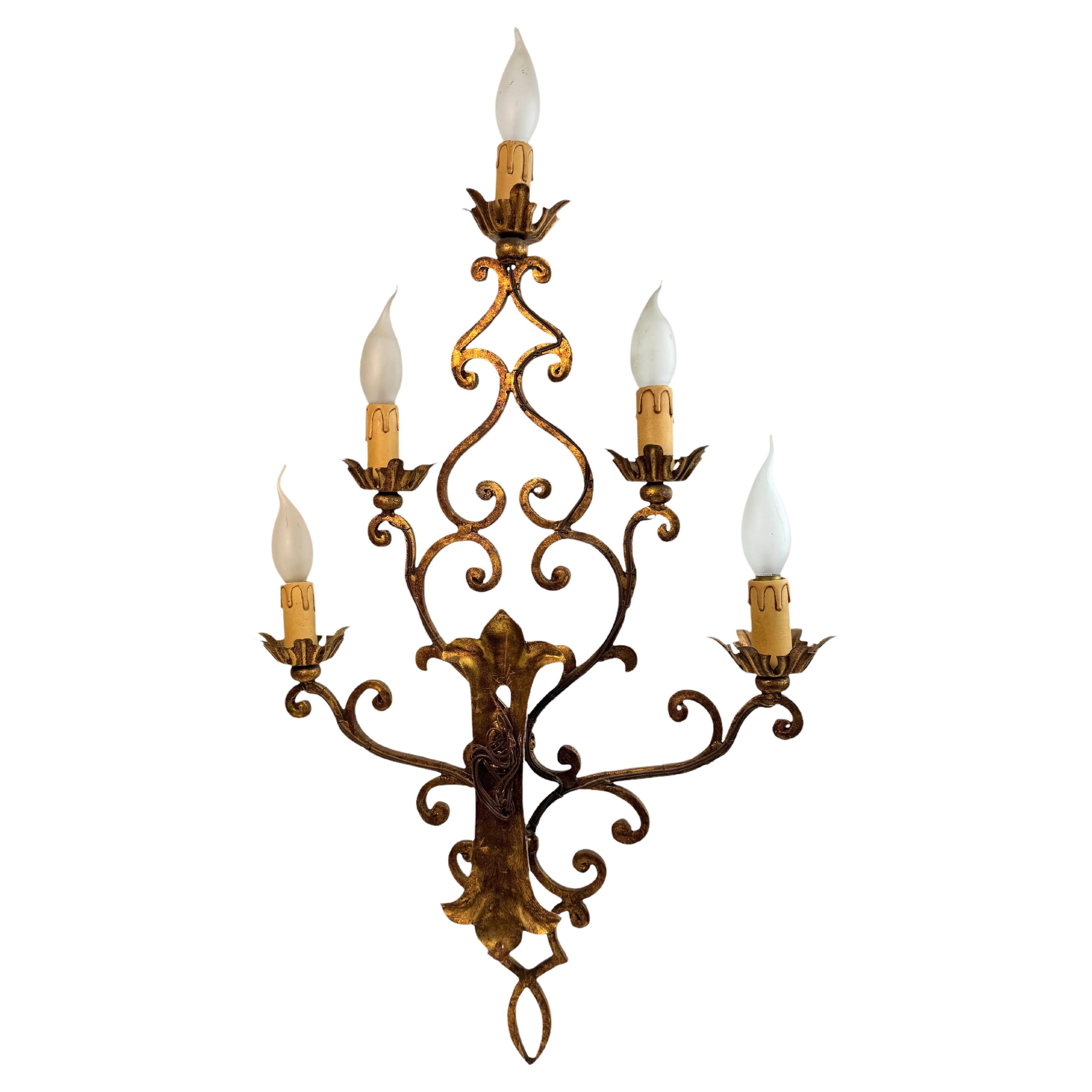 Metallo Monumentale Tole Toleware italiano dorato a 5 luci, stile Banci, Italia anni '50 in vendita