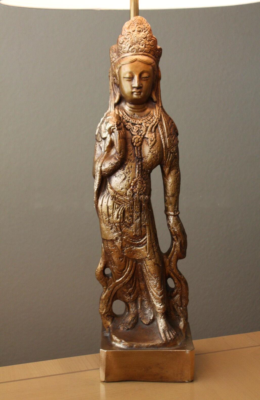 Peint à la main Monumentale lampe de table sculpturale de Bouddha asiatique Tony Paul pour Westwood Futures MCM en vente