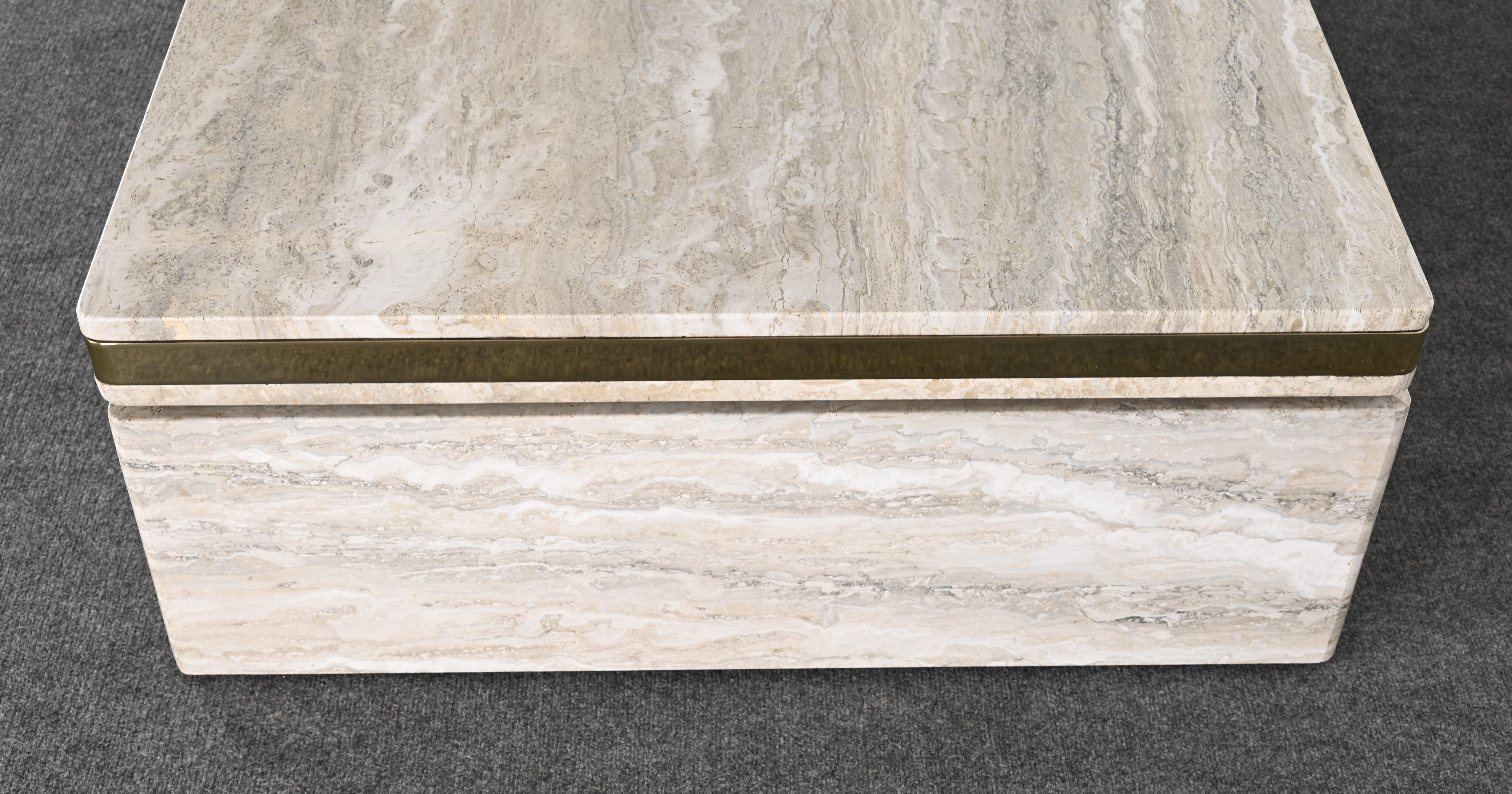 Table basse monumentale en travertin et acier inoxydable style Karl Springer en vente 7