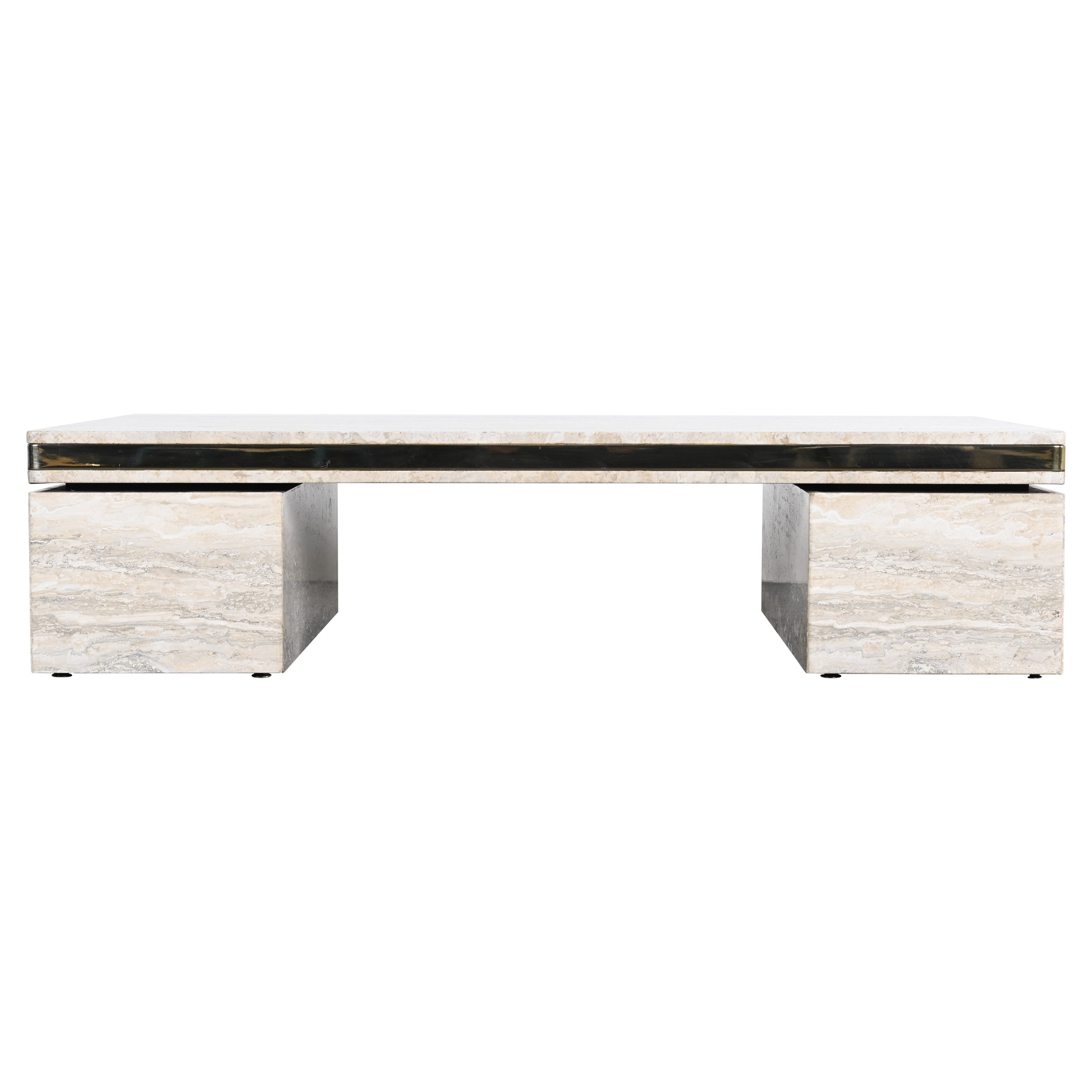 Mesa de centro monumental de travertino y acero inoxidable a la manera de Karl Springer