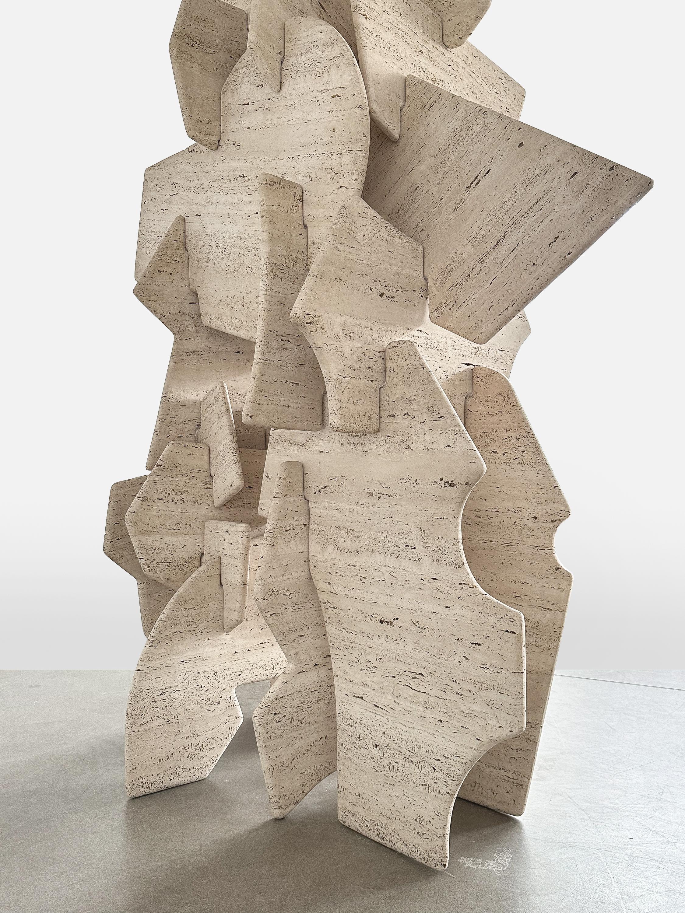 Monumentale Travertin-Skulptur „Matrix“ von Robert Winslow im Angebot 12